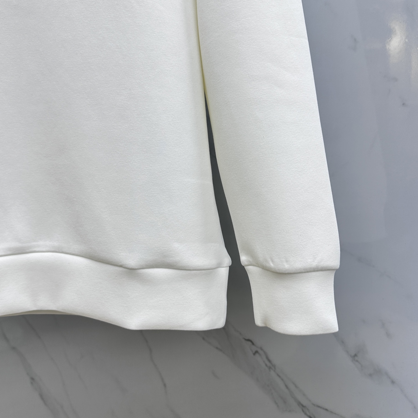 🆕Burberry巴宝莉 2025ss秋冬新品字母印花圆领套头卫衣 高超的时尚魅力风范,特立独行的艺术气