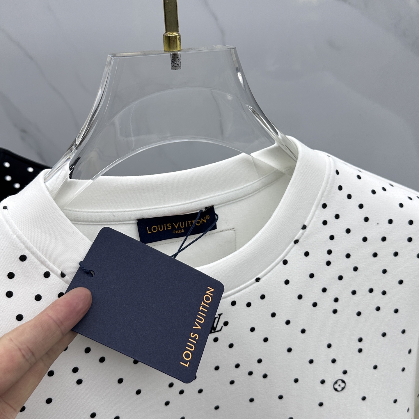 🆕LV路易威登 2025ss秋冬新品印花圆领套头卫衣 高超的时尚魅力风范,特立独行的艺术气息.客供定制面