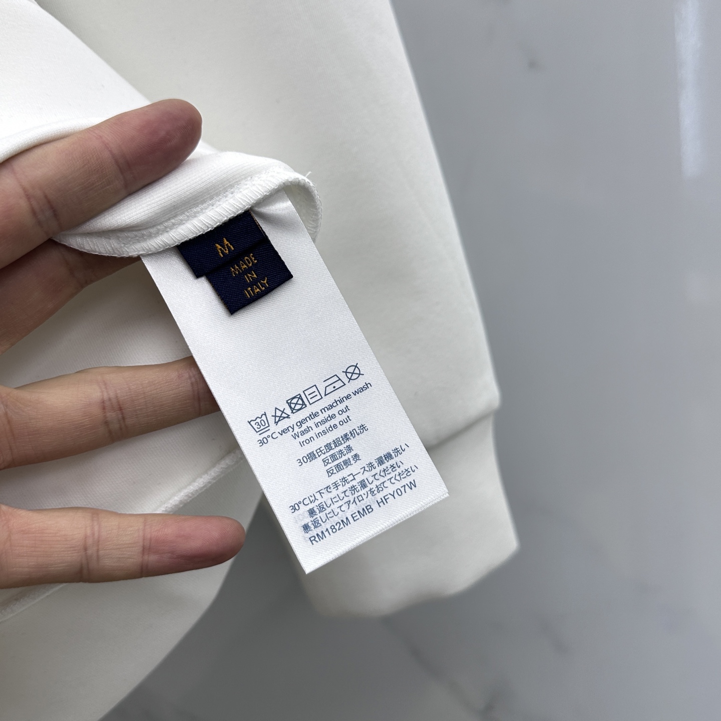 🆕LV路易威登 2025ss秋冬新品印花圆领套头卫衣 高超的时尚魅力风范,特立独行的艺术气息.客供定制面