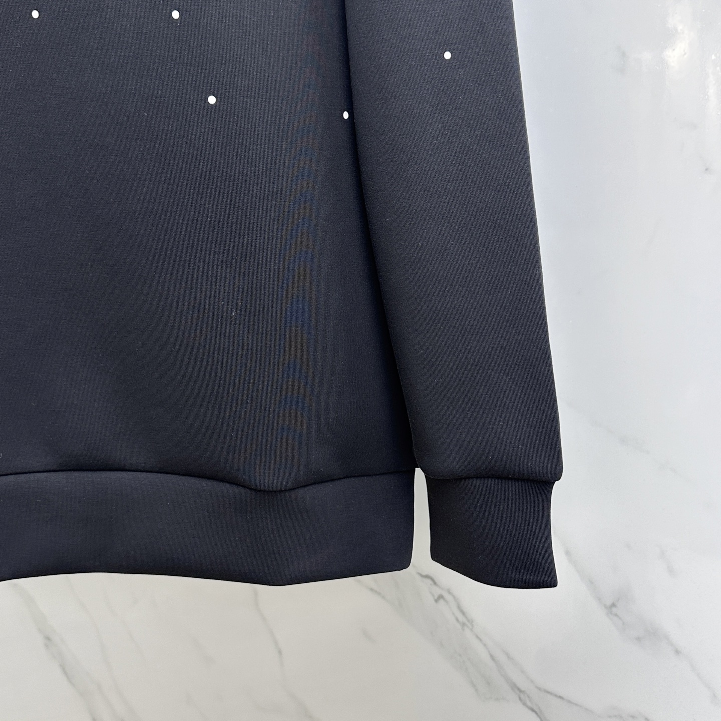 🆕LV路易威登 2025ss秋冬新品印花圆领套头卫衣 高超的时尚魅力风范,特立独行的艺术气息.客供定制面