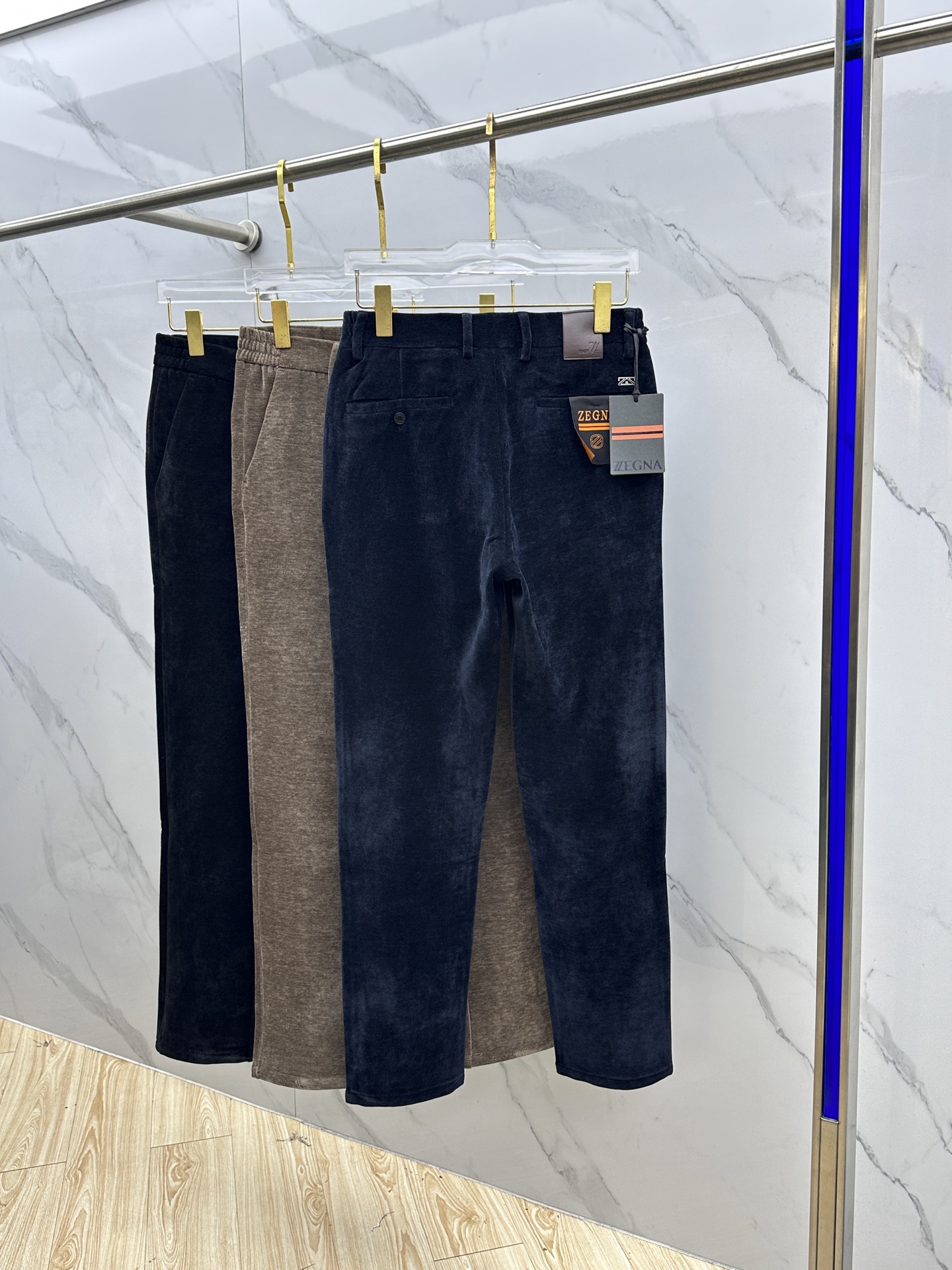 🆕ZEGNA杰尼亚 2025冬季新品休闲裤起绒西裤厚款，官网同步发售，裤身工艺设计，进口客供辅料、面料定