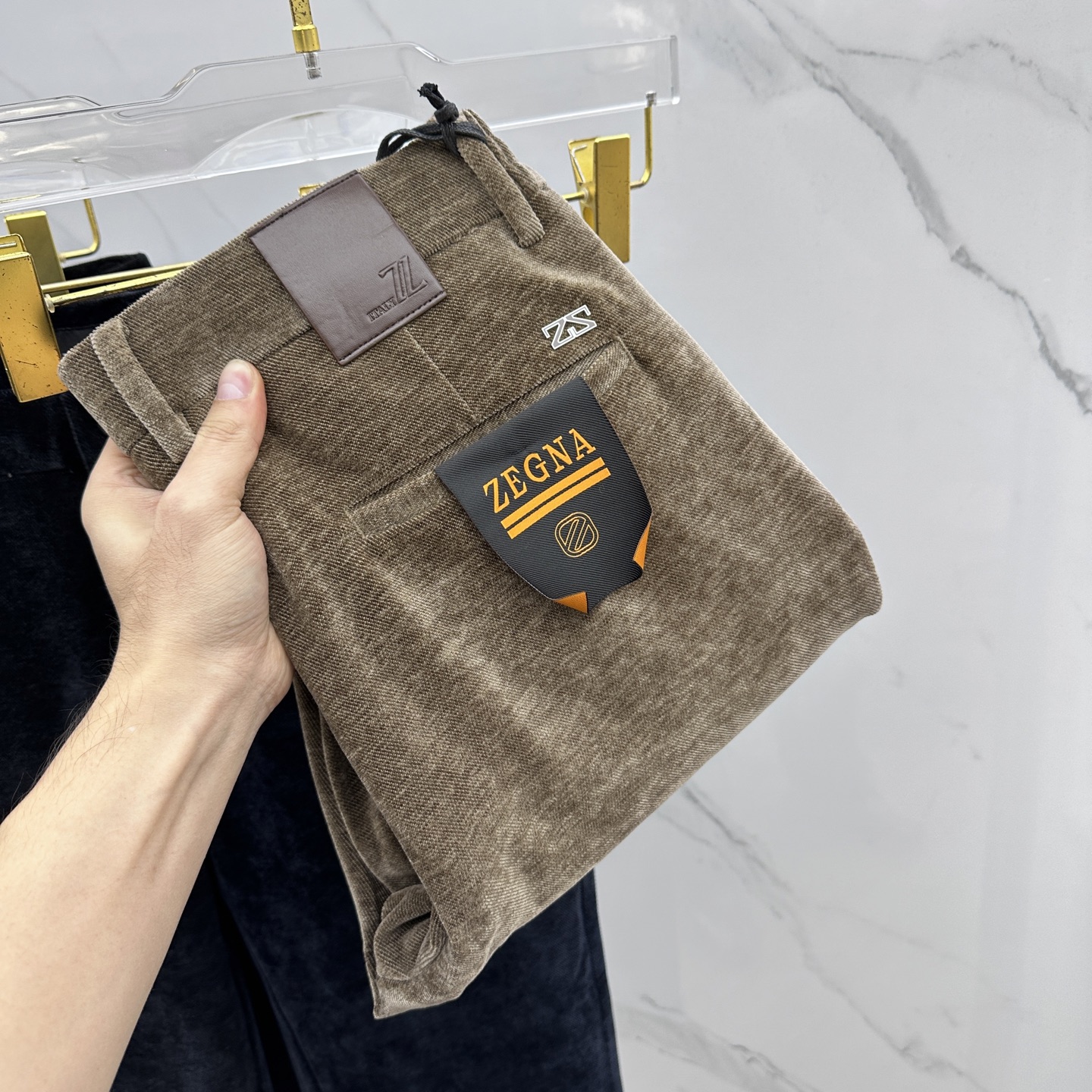 🆕ZEGNA杰尼亚 2025冬季新品休闲裤起绒西裤厚款，官网同步发售，裤身工艺设计，进口客供辅料、面料定