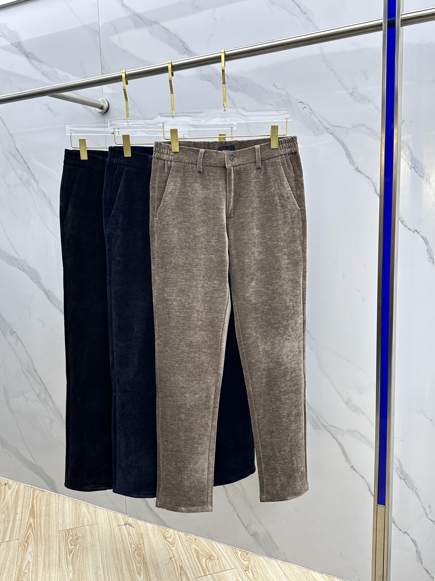 🆕ZEGNA杰尼亚 2025冬季新品休闲裤起绒西裤厚款，官网同步发售，裤身工艺设计，进口客供辅料、面料定