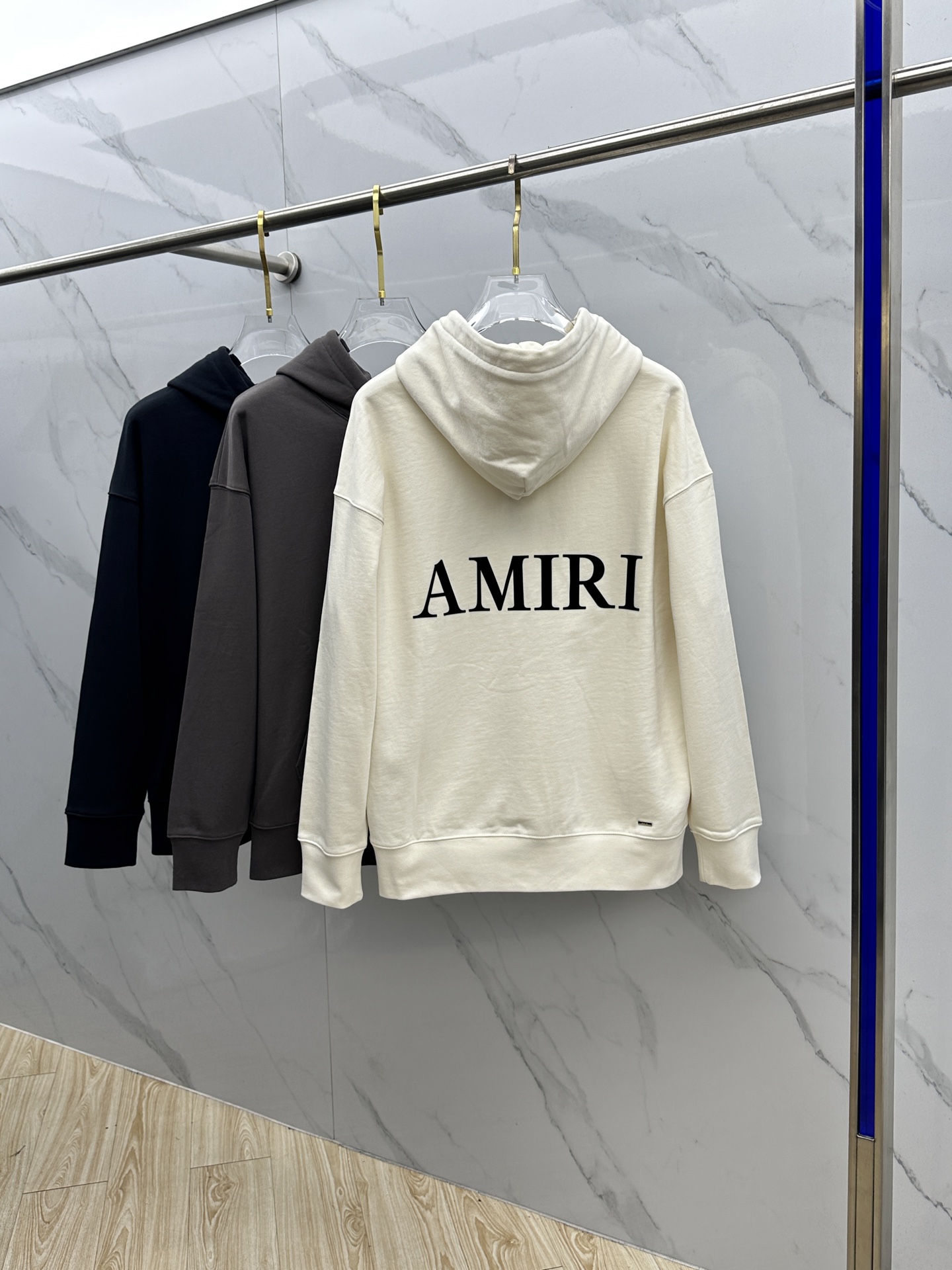 ￼ 🆕AMIRI 2025ss秋冬新品印花连帽卫衣 高超的时尚魅力风范,特立独行的艺术气息.客供定制面料