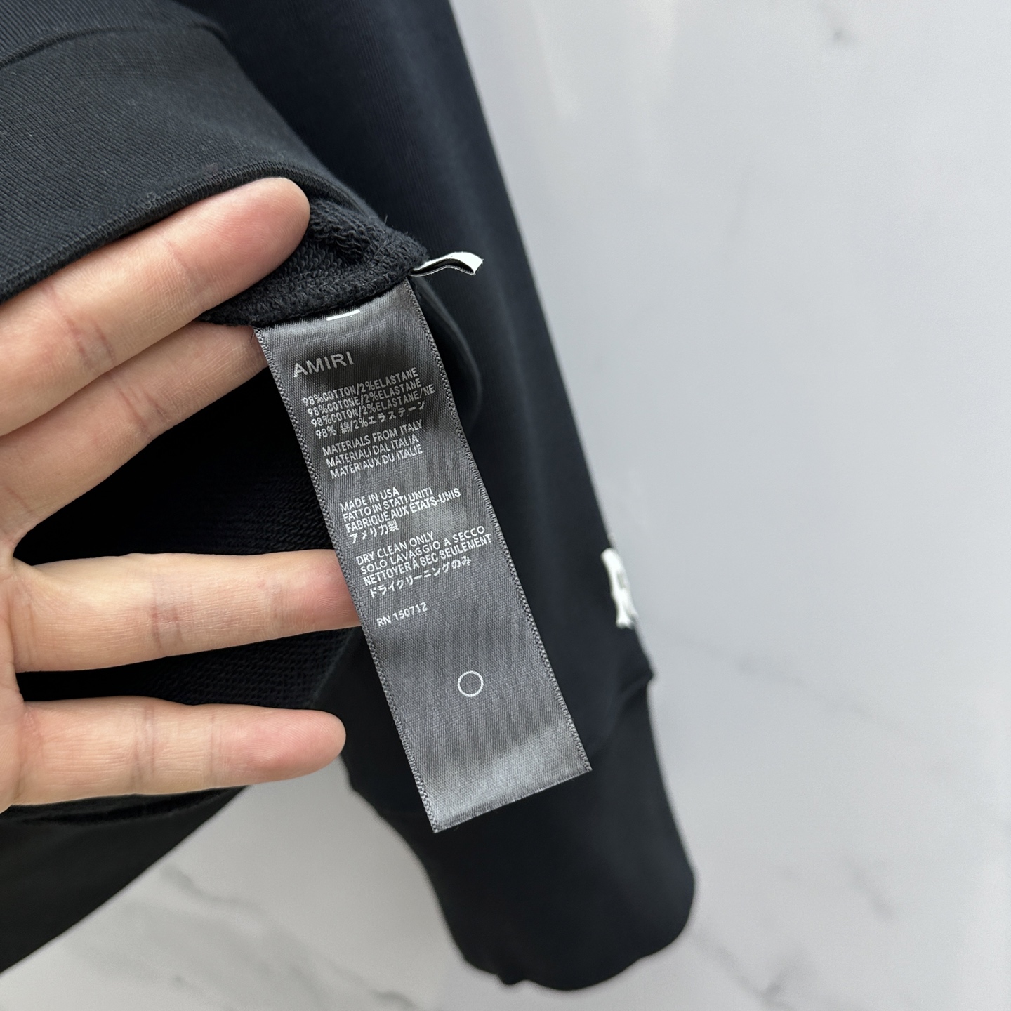 🆕AMIRI 2025ss秋冬新品印花连帽卫衣 高超的时尚魅力风范,特立独行的艺术气息.客供定制面料高克