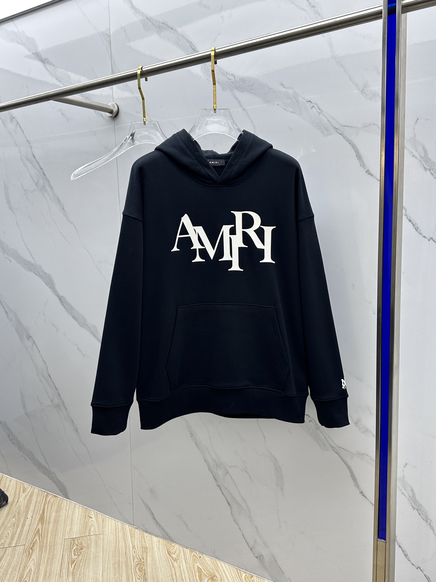 🆕AMIRI 2025ss秋冬新品印花连帽卫衣 高超的时尚魅力风范,特立独行的艺术气息.客供定制面料高克