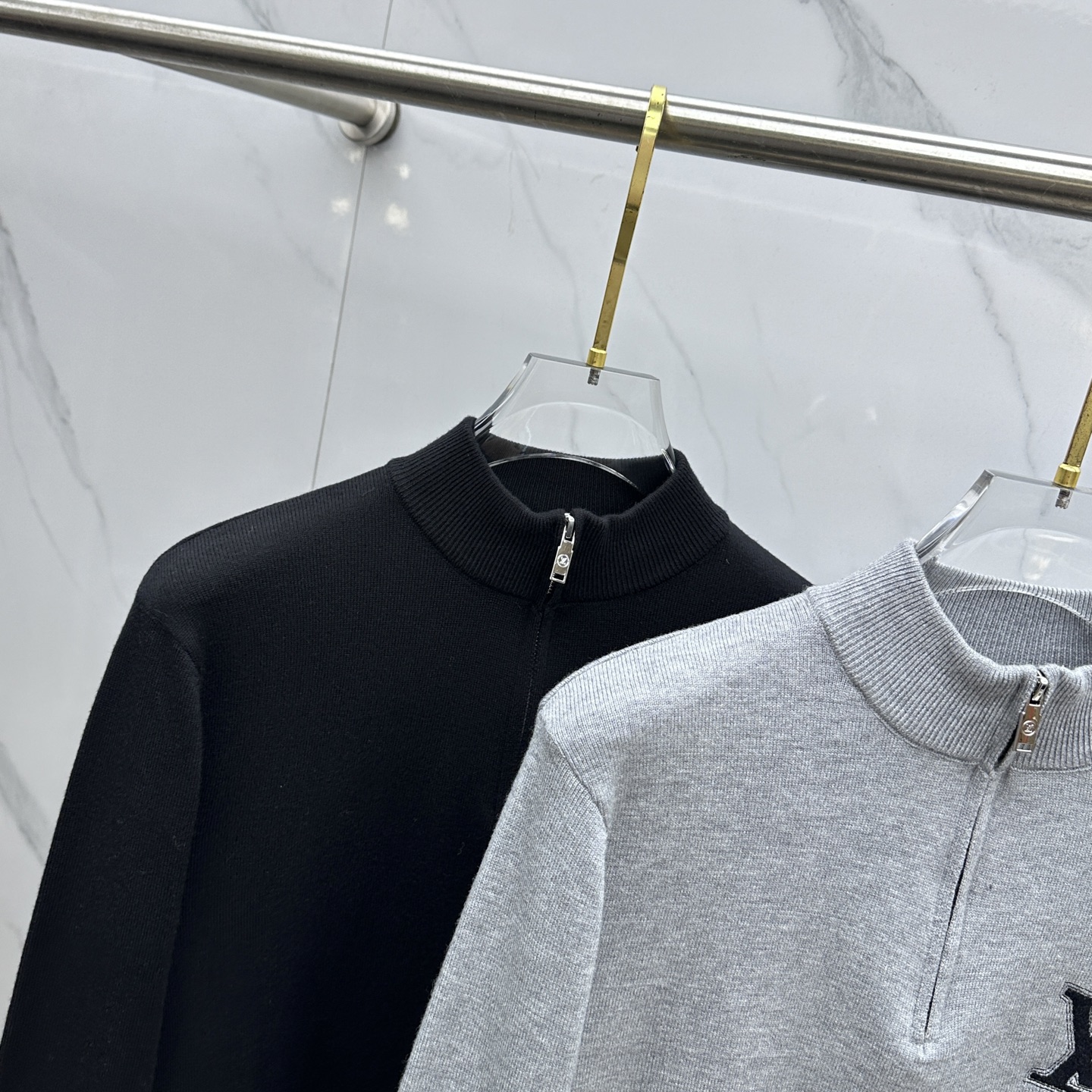 🆕LV路易威登 2025ss秋冬新品半拉链男士针织羊毛衫 日常穿搭 精简品质款 干净百搭。客供定制面料，