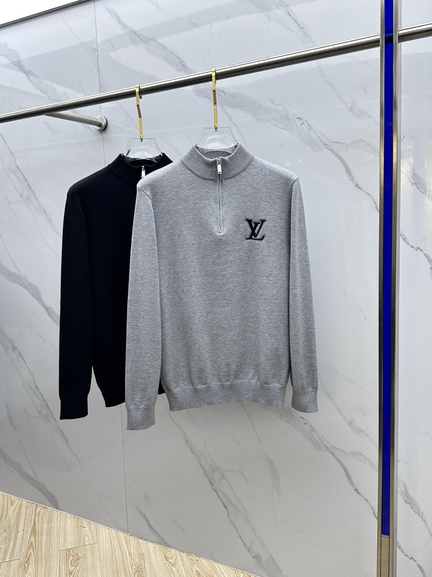 🆕LV路易威登 2025ss秋冬新品半拉链男士针织羊毛衫 日常穿搭 精简品质款 干净百搭。客供定制面料，