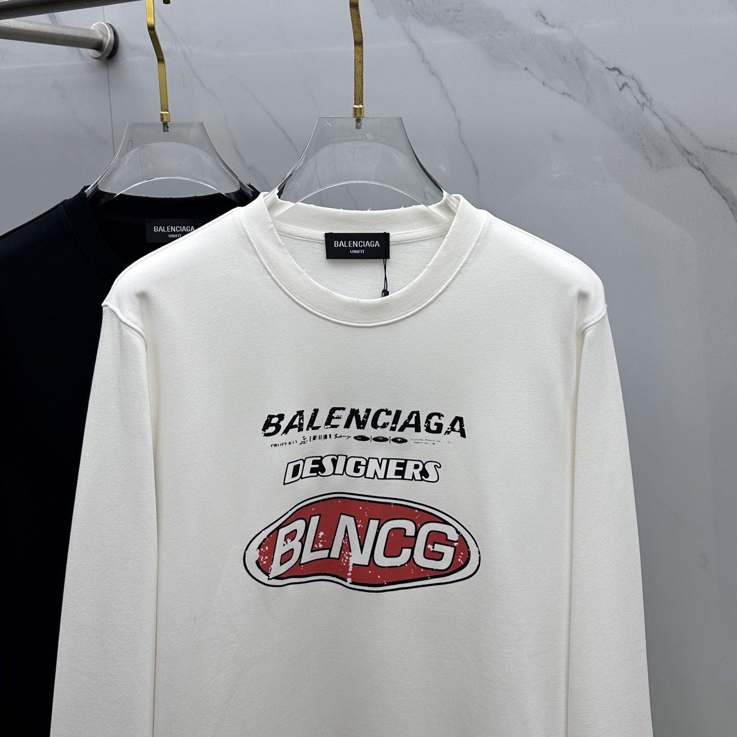 🆕Balenciaga巴黎世家 2025ss秋冬新品印花圆领套头卫衣 高超的时尚魅力风范,特立独行的艺术