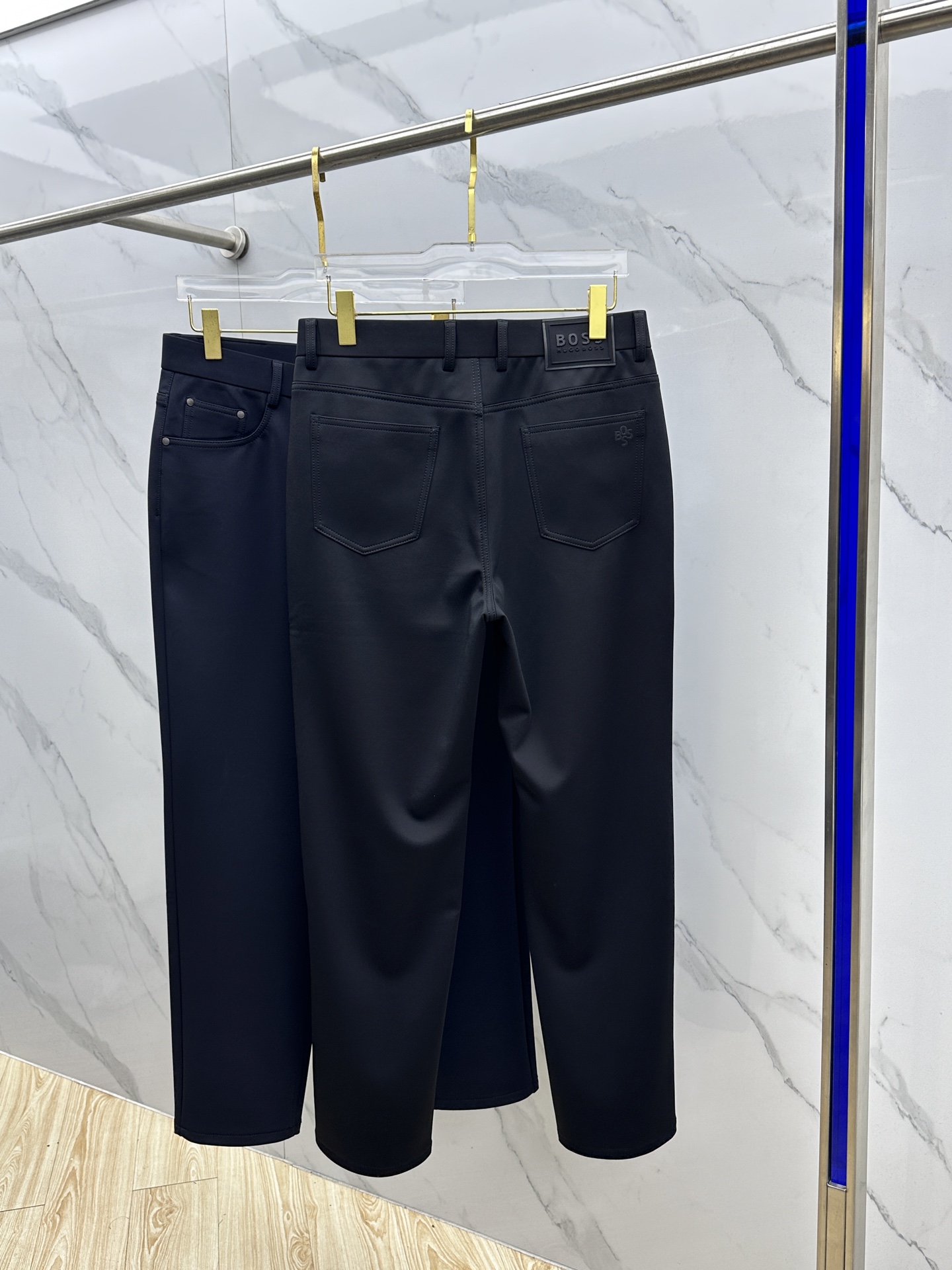 🆕BOSS 🔥高端定制、2025秋冬最新款休闲裤五袋裤 柜台同步发售 原版定制复刻 客供五金辅料 原单品