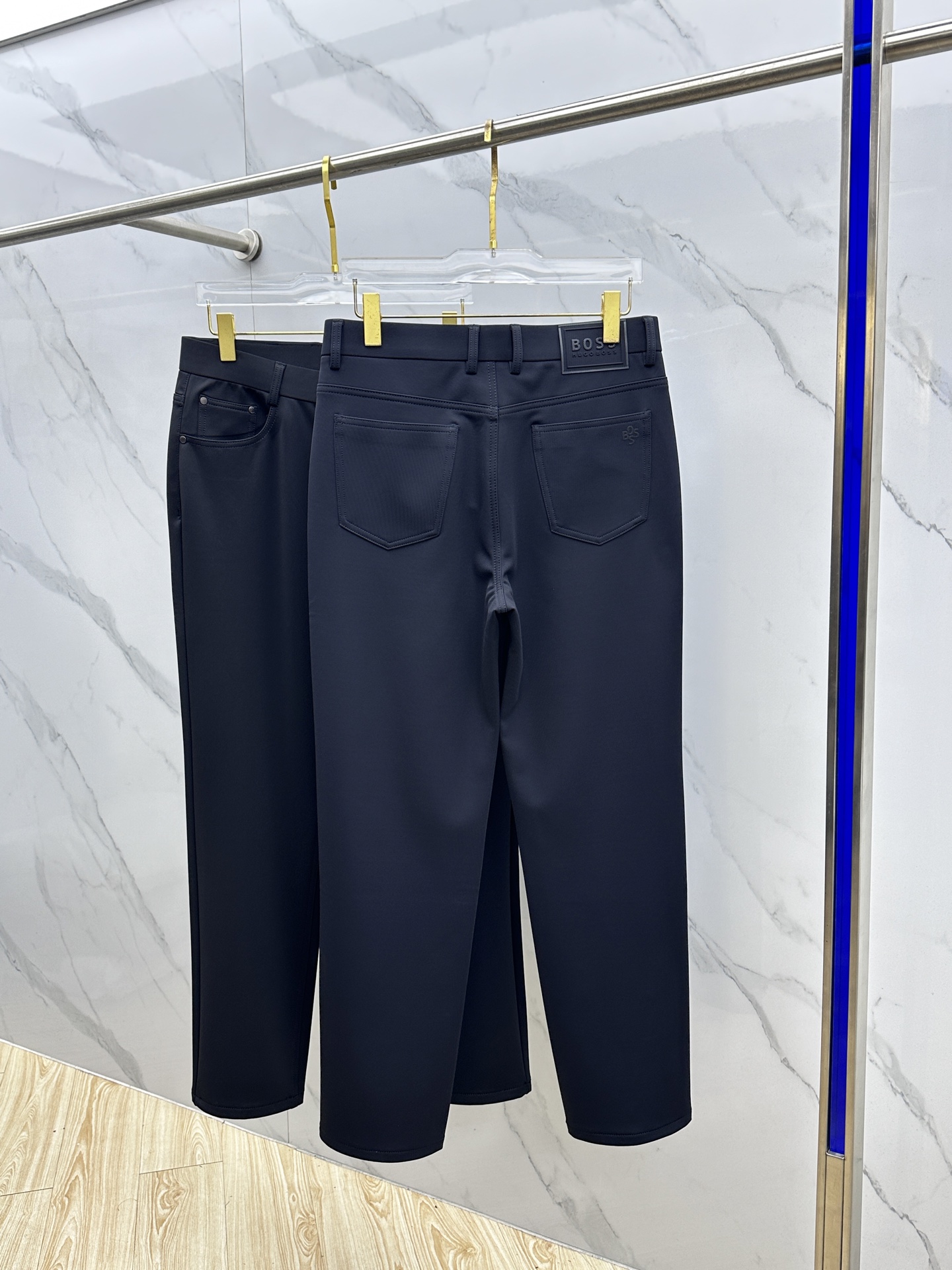 🆕BOSS 🔥高端定制、2025秋冬最新款休闲裤五袋裤 柜台同步发售 原版定制复刻 客供五金辅料 原单品
