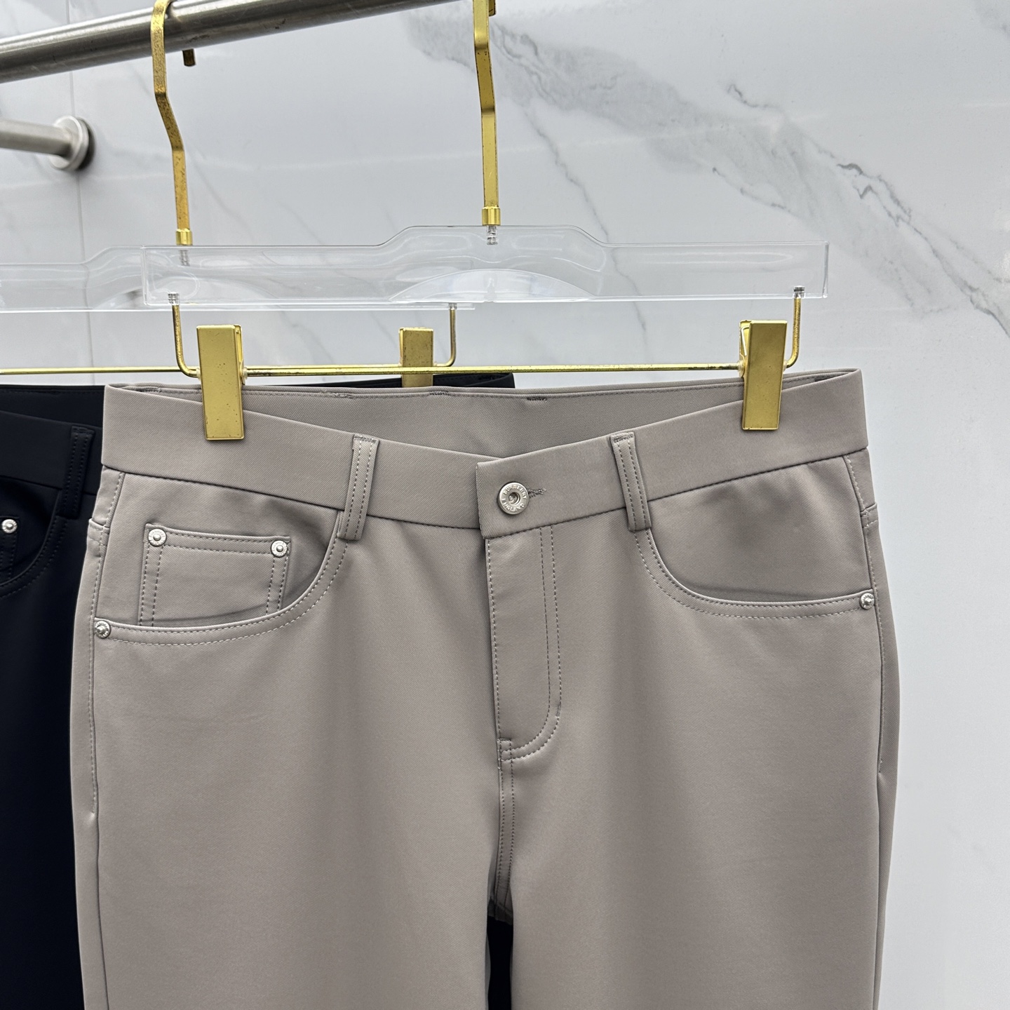 🆕Burberry巴宝莉 🔥高端定制、2025秋冬最新款休闲裤五袋裤 柜台同步发售 原版定制复刻 客供五