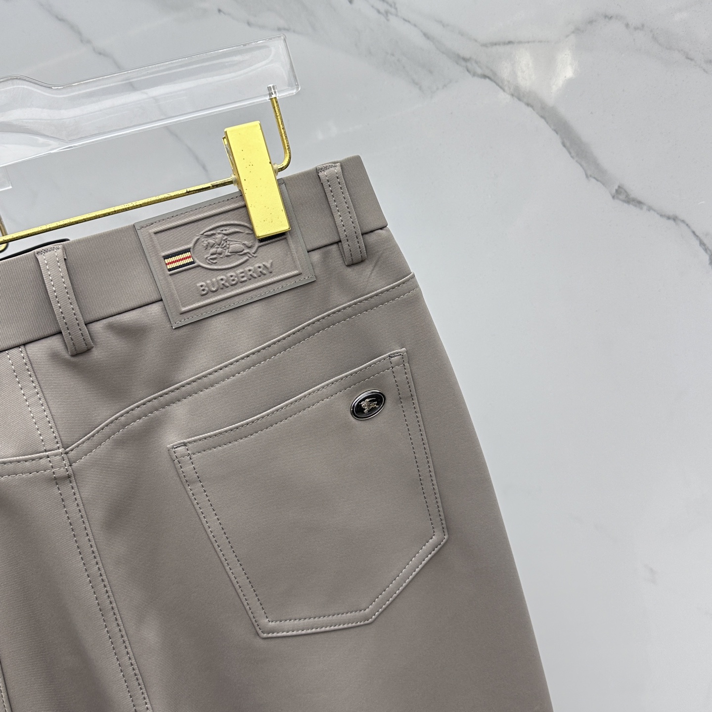 🆕Burberry巴宝莉 🔥高端定制、2025秋冬最新款休闲裤五袋裤 柜台同步发售 原版定制复刻 客供五