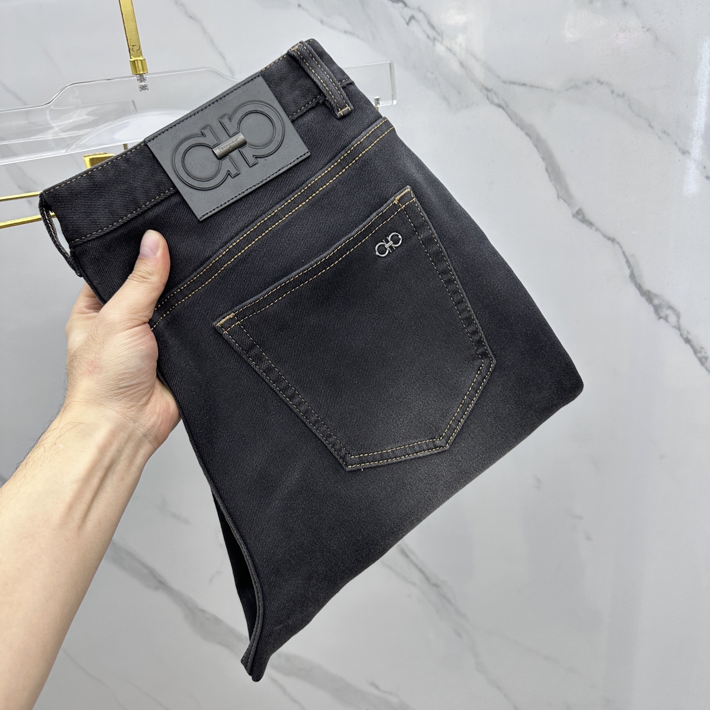 🆕Ferragamo*菲拉格慕 🔥高端定制、2025秋冬最新款牛仔裤 柜台同步发售 原版定制复刻 客供五