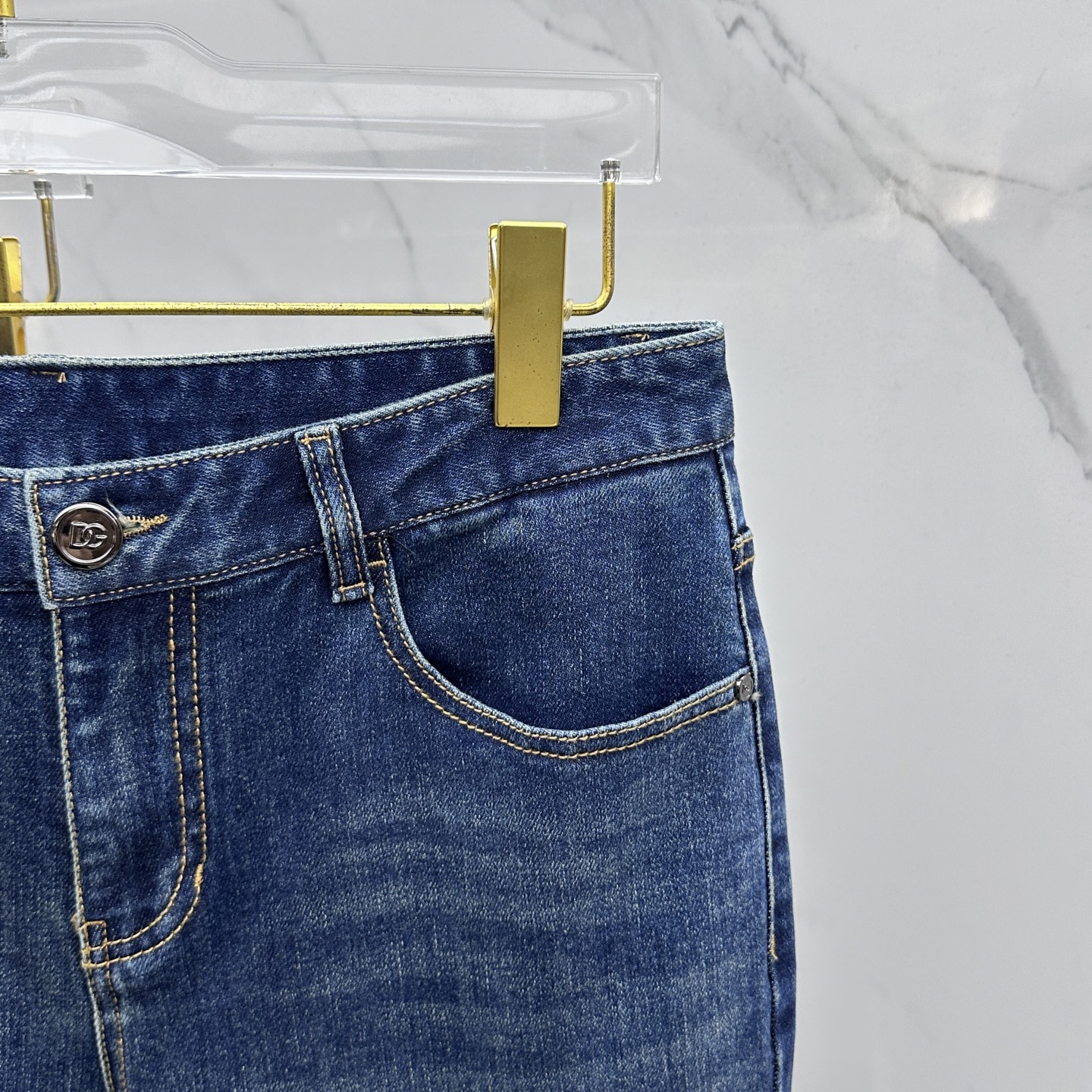 🆕DG杜嘉班纳 🔥高端定制、2025秋冬最新款洗水牛仔裤 柜台同步发售 原版定制复刻 客供五金辅料 原单