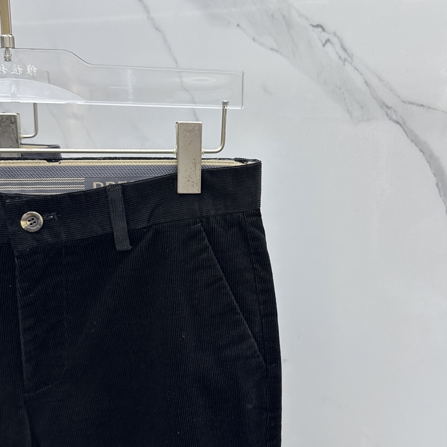 🆕Burberry巴宝莉 2025冬季新品休闲裤西裤厚款灯芯绒，官网同步发售，裤身工艺设计，进口客供辅料