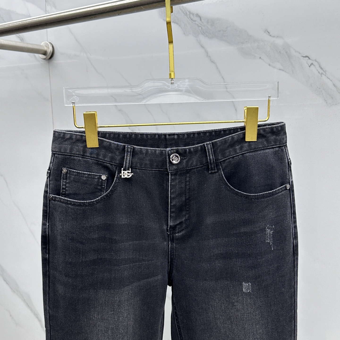 🆕DG杜嘉班纳 🔥高端定制、2025秋冬最新款洗水牛仔裤 柜台同步发售 原版定制复刻 客供五金辅料 原单