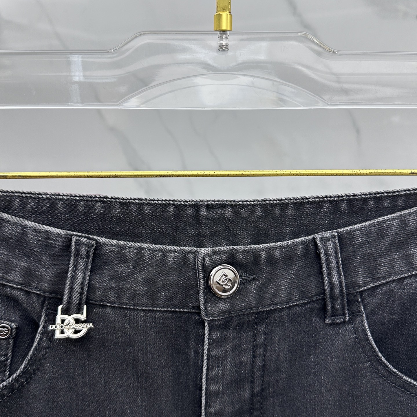 🆕DG杜嘉班纳 🔥高端定制、2025秋冬最新款洗水牛仔裤 柜台同步发售 原版定制复刻 客供五金辅料 原单