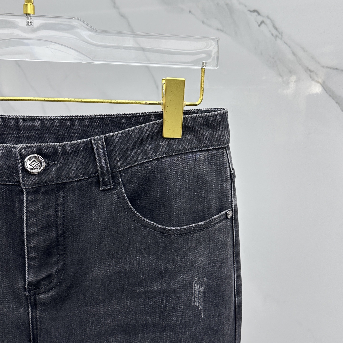 🆕DG杜嘉班纳 🔥高端定制、2025秋冬最新款洗水牛仔裤 柜台同步发售 原版定制复刻 客供五金辅料 原单