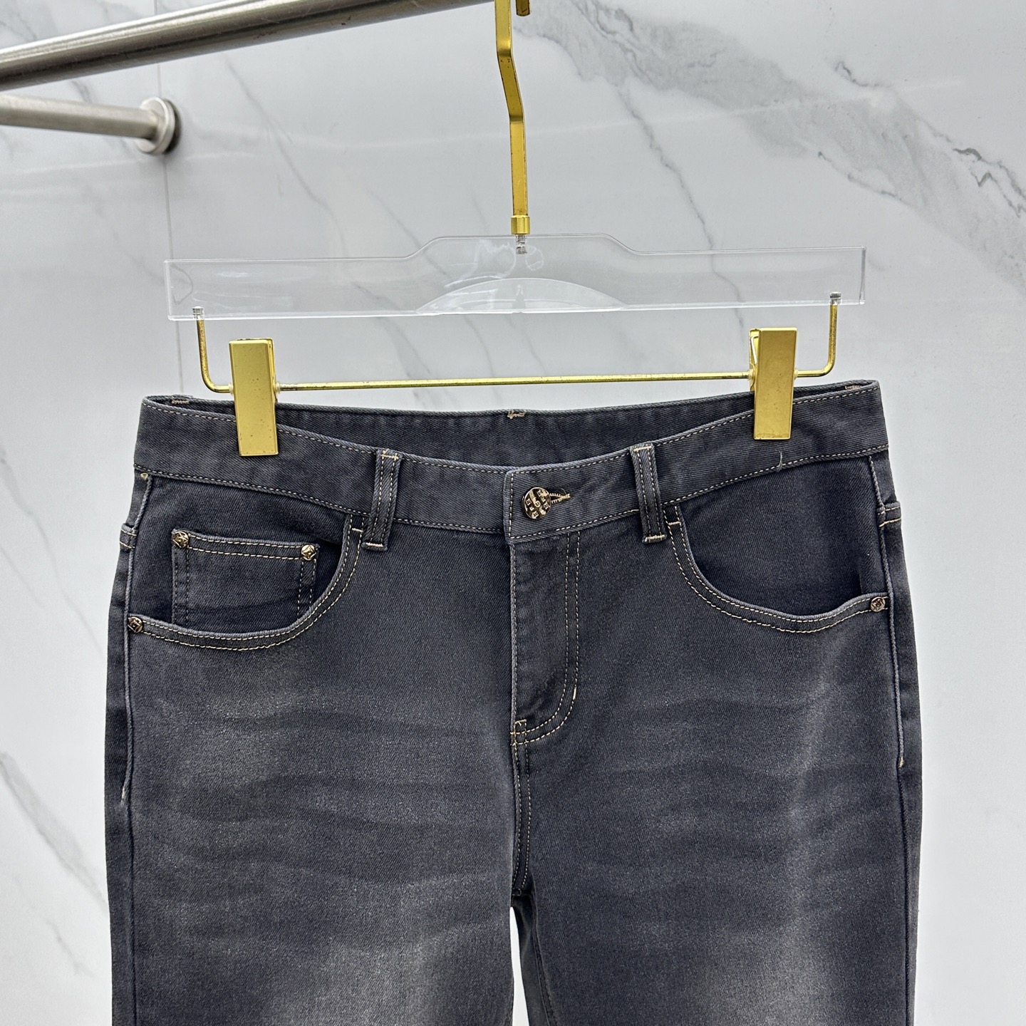 🆕LV路易威登 🔥高端定制、2025秋冬最新款牛仔裤 柜台同步发售 原版定制复刻 客供五金辅料 原单品质