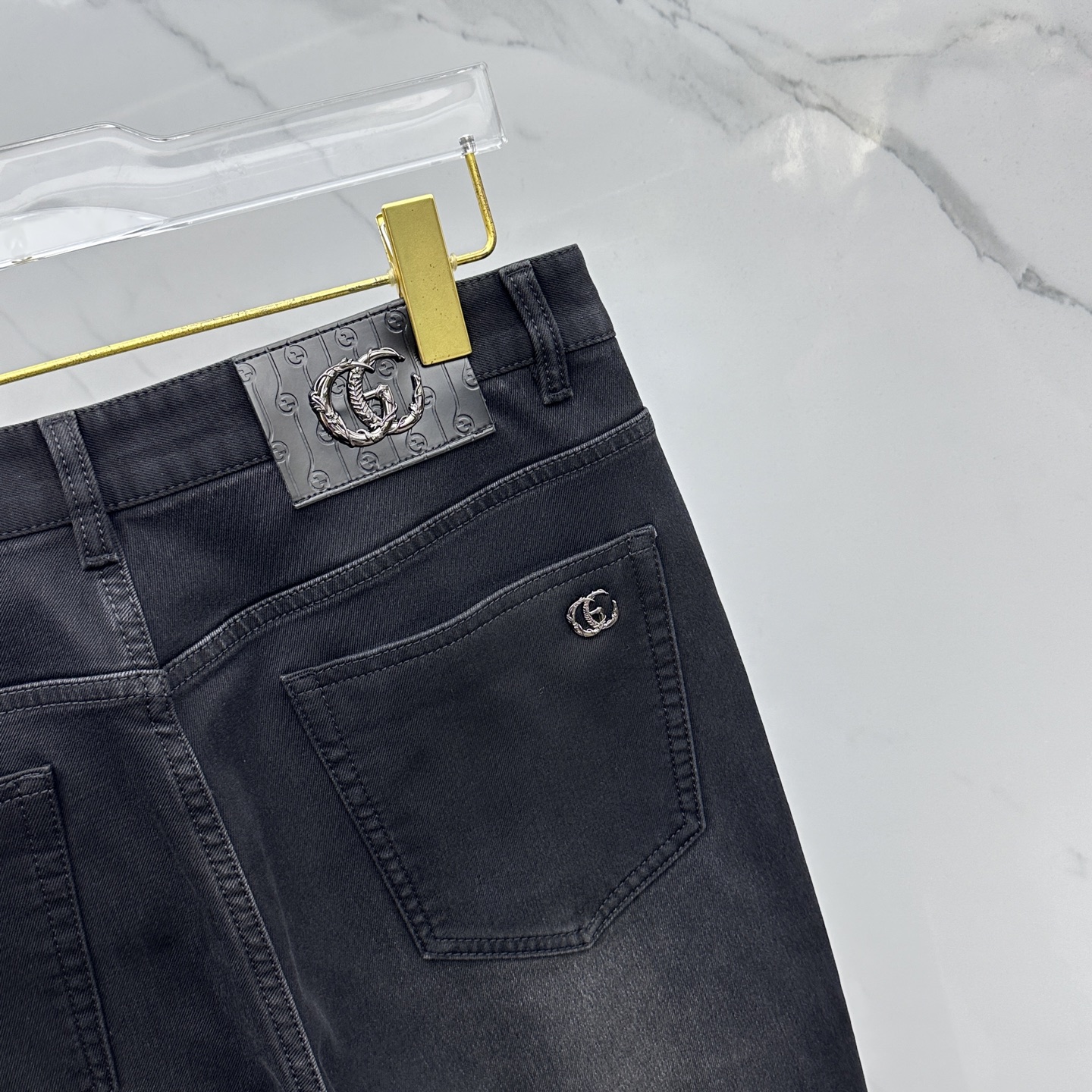 🆕Gucci古驰 🔥高端定制、2025秋冬最新款牛仔裤 柜台同步发售 原版定制复刻 客供五金辅料 原单品