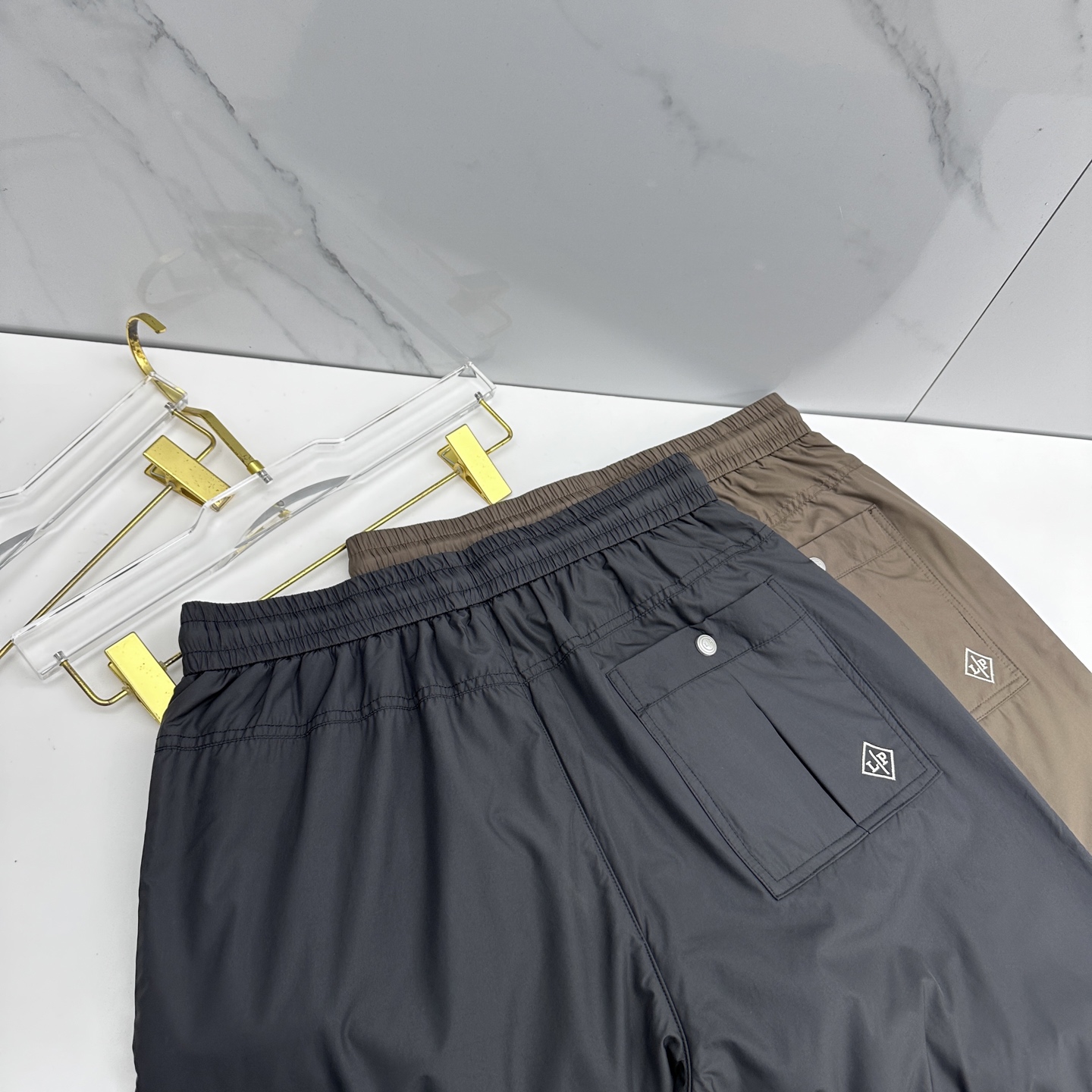 🆕Loro Piana 25年秋冬新款休闲裤时尚设计独家单品，奢华经典品牌设计，定制进口高端五金辅料制作