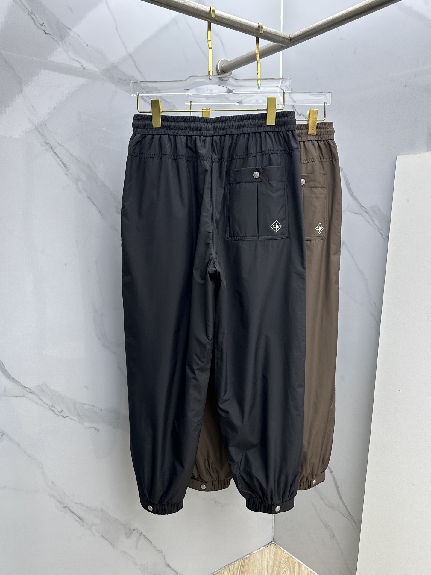 🆕Loro Piana 25年秋冬新款休闲裤时尚设计独家单品，奢华经典品牌设计，定制进口高端五金辅料制作