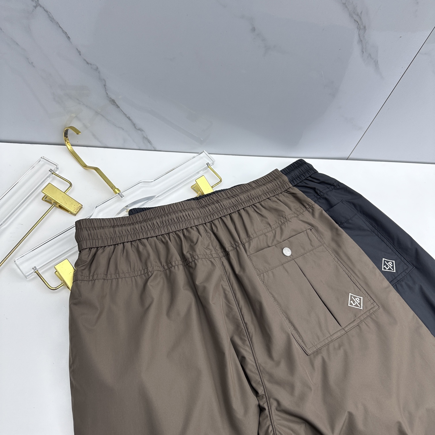 🆕Loro Piana 25年秋冬新款休闲裤时尚设计独家单品，奢华经典品牌设计，定制进口高端五金辅料制作