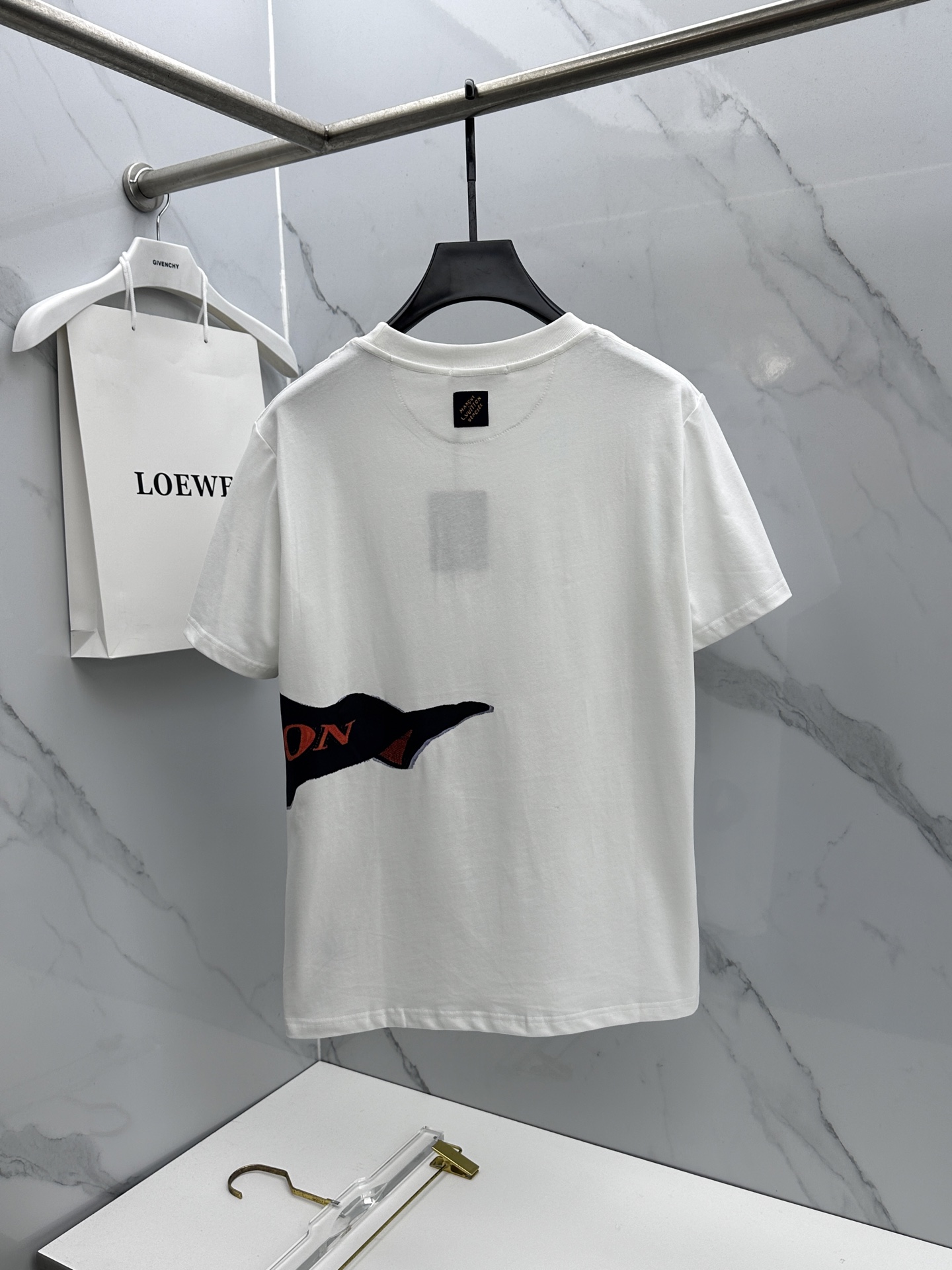 🆕LV路易威登 2026春夏新款印花短袖 纯棉面料 多元化搭配 是眼下时尚前沿的创新趋势 复古与现代化元