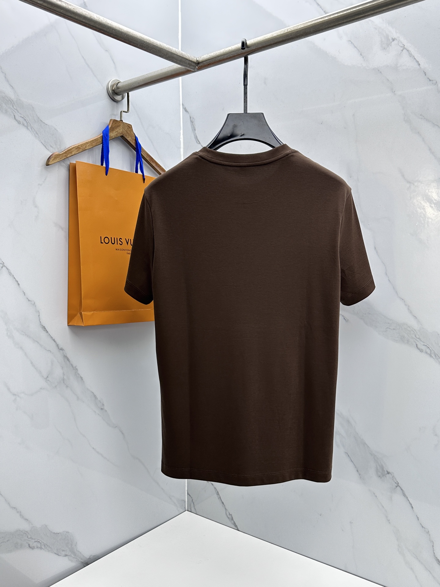 🆕lP🆕 春夏新款简约休闲短袖 精选新疆长绒棉 纱线环保染色定型 面料洗水上身软软舒适 多元化搭配 符合