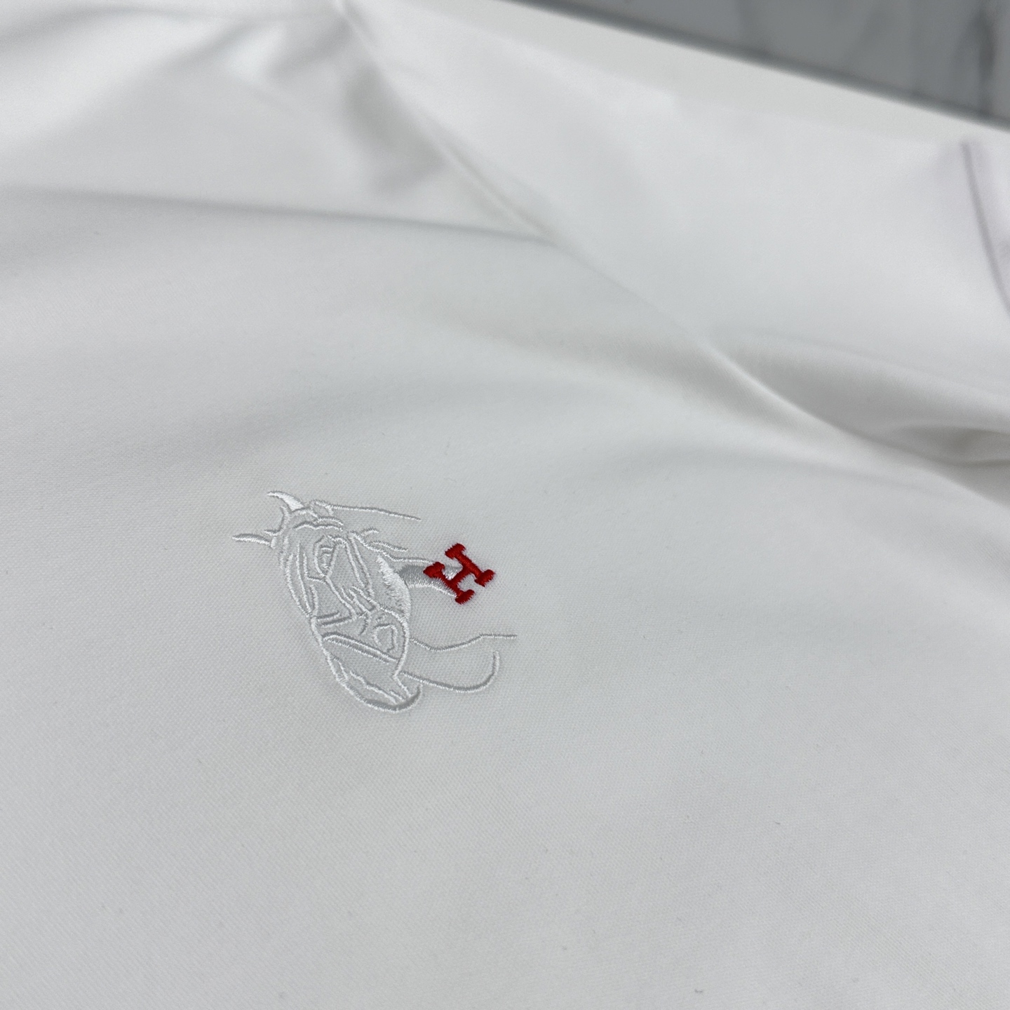 🆕Hermes爱马仕 2026春夏新款简约休闲短袖 精选新疆长绒棉 纱线环保染色定型 面料洗水上身软软舒