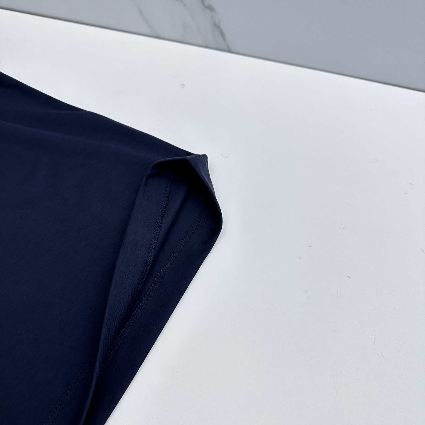 🆕Hermes爱马仕 2026春夏新款简约休闲短袖 精选新疆长绒棉 纱线环保染色定型 面料洗水上身软软舒