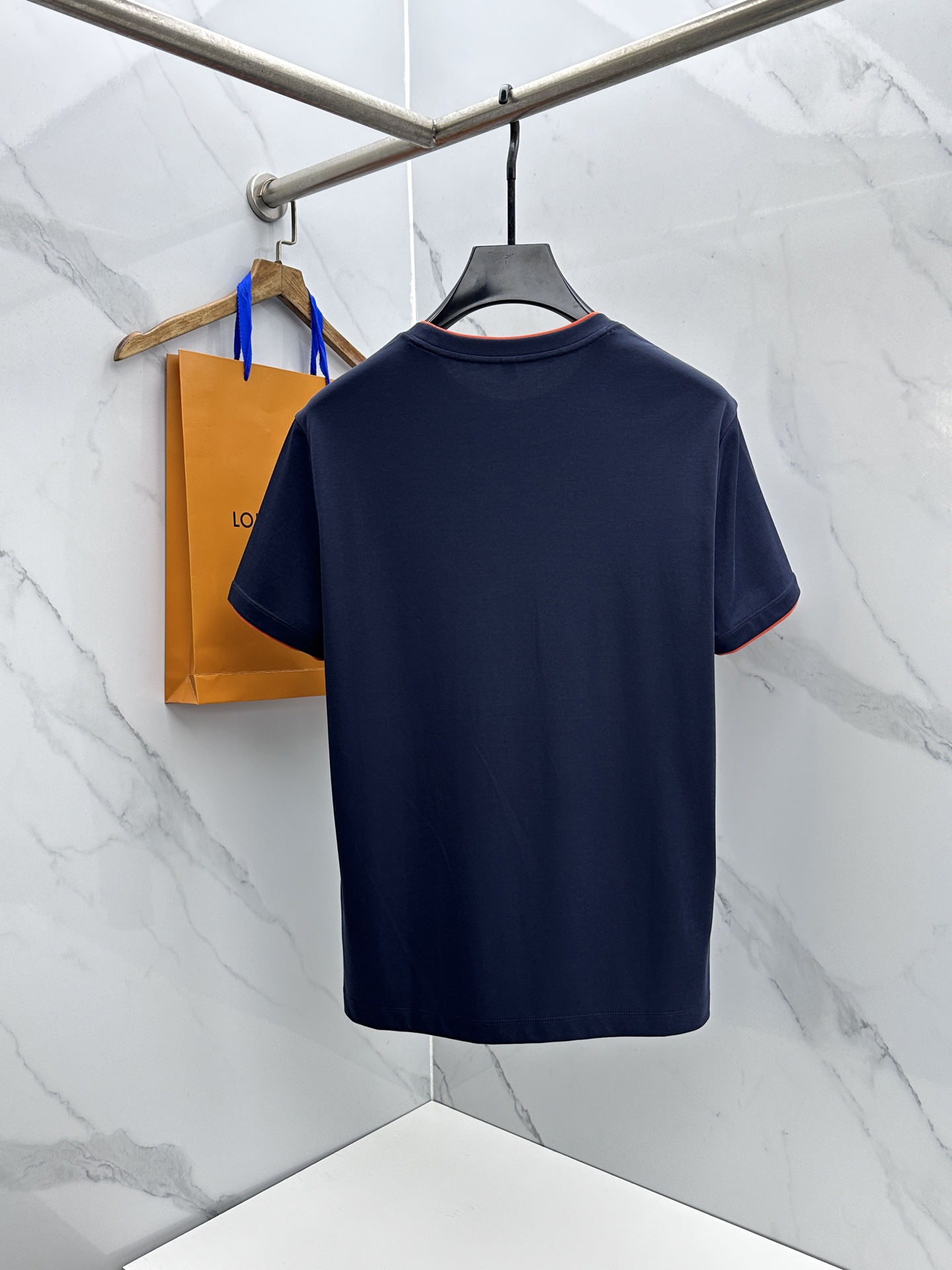 🆕Hermes爱马仕 2026春夏新款简约休闲短袖 精选新疆长绒棉 纱线环保染色定型 面料洗水上身软软舒