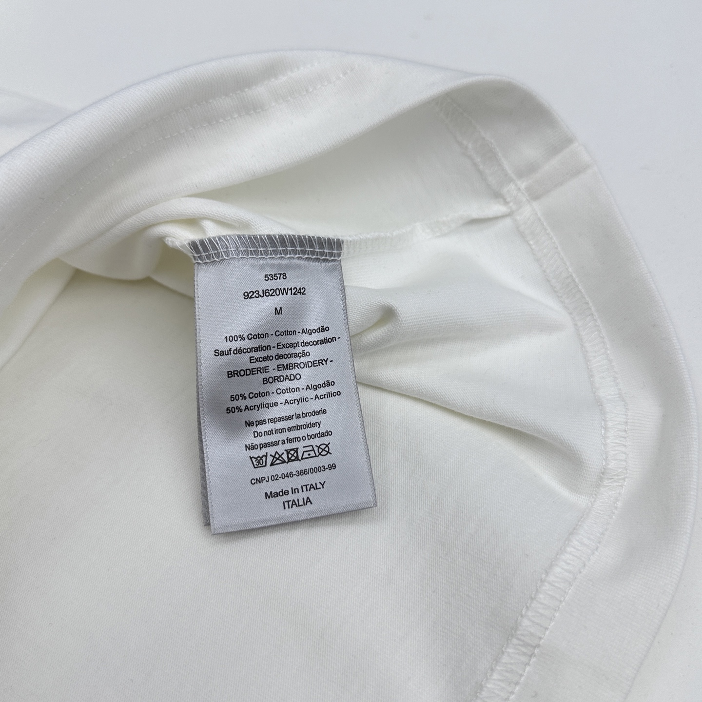 🆕Dior迪奥 2026春夏新款刺绣logo短袖 官网同款T恤 双纱纯棉面料 多元化搭配 是眼下时尚前沿