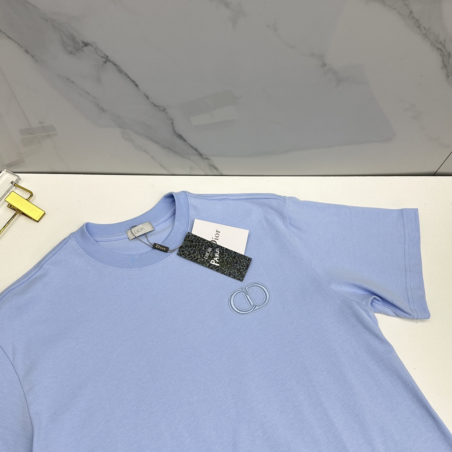 🆕Dior迪奥 2026春夏新款刺绣logo短袖 官网同款T恤 双纱纯棉面料 多元化搭配 是眼下时尚前沿