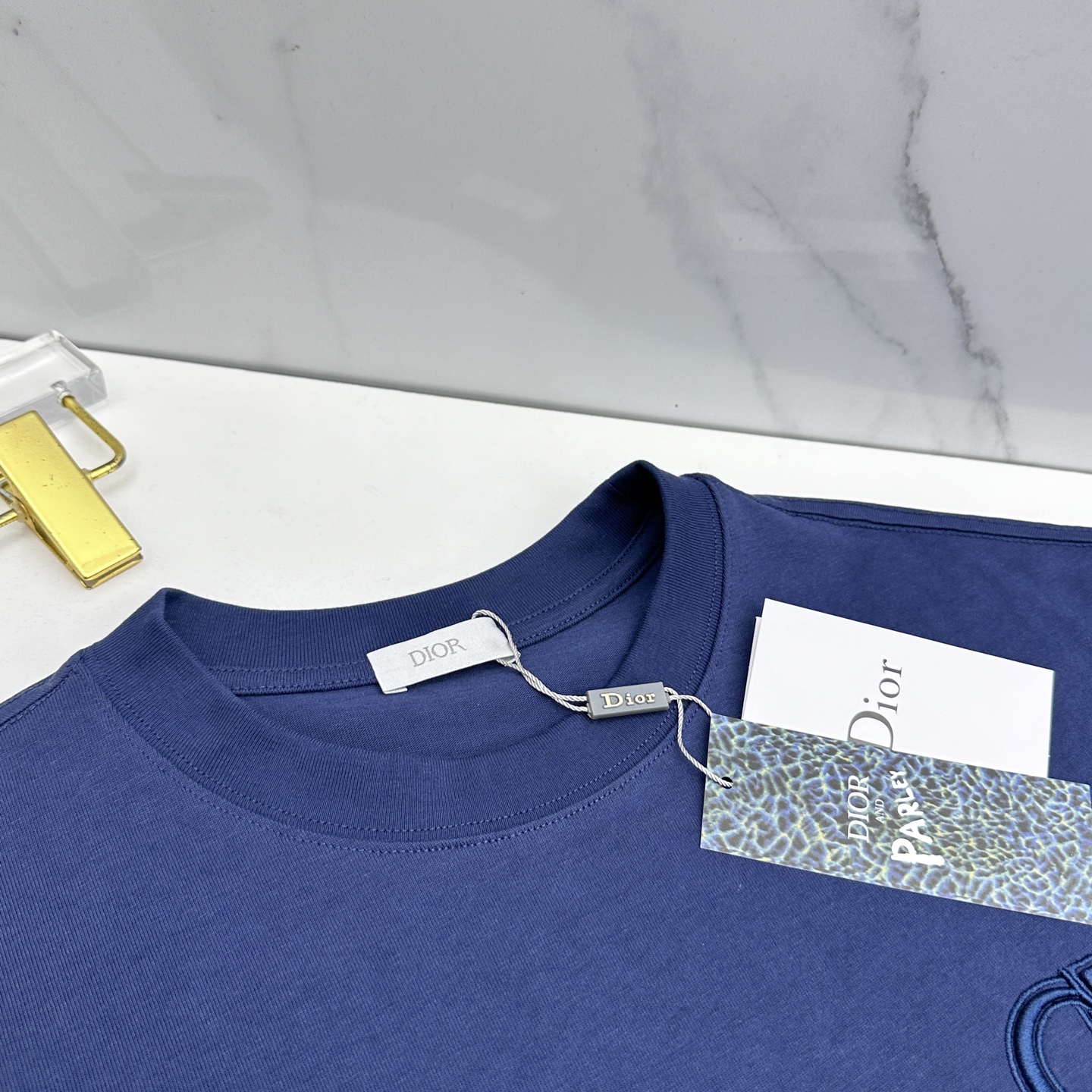 🆕Dior迪奥 2026春夏新款刺绣logo短袖 官网同款T恤 双纱纯棉面料 多元化搭配 是眼下时尚前沿