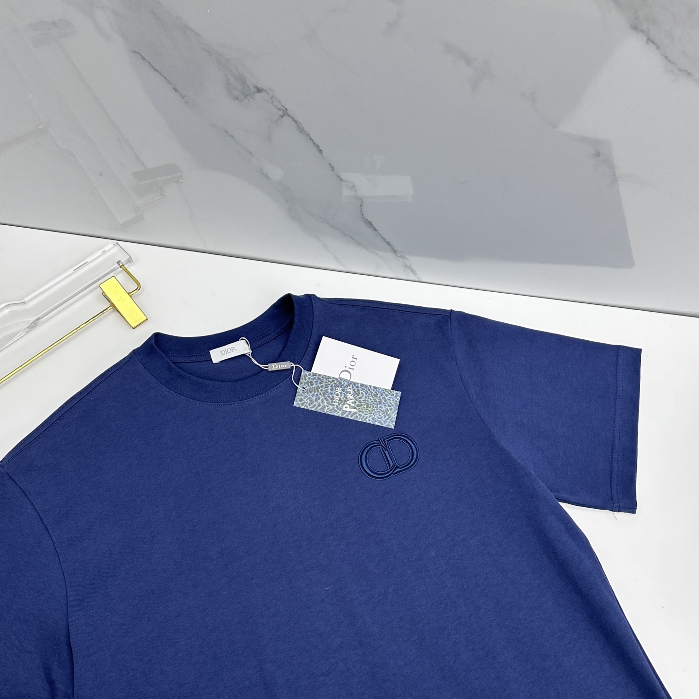 🆕Dior迪奥 2026春夏新款刺绣logo短袖 官网同款T恤 双纱纯棉面料 多元化搭配 是眼下时尚前沿