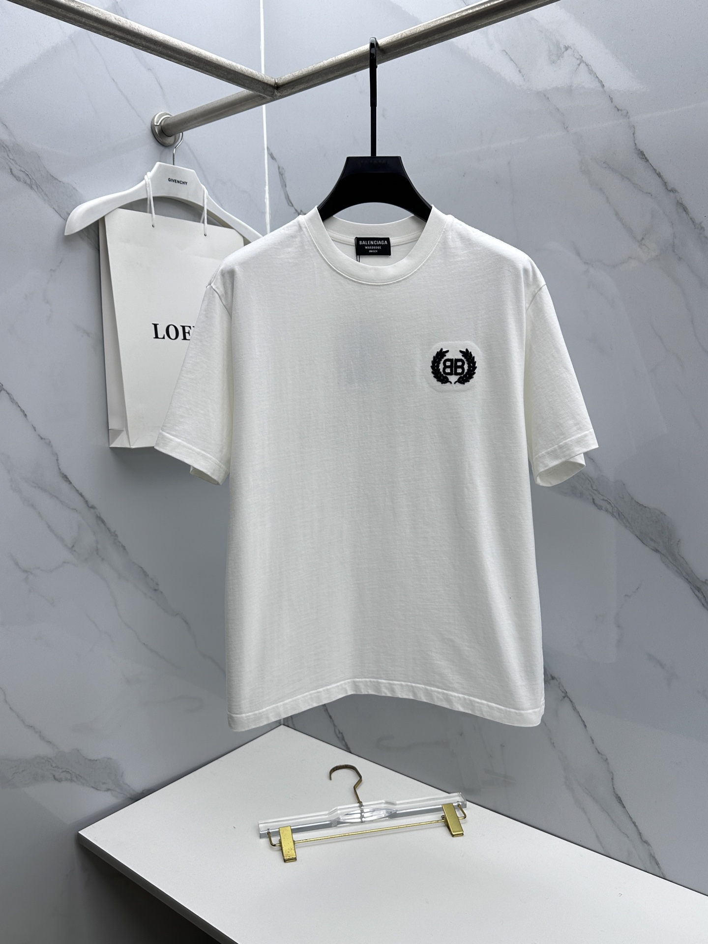 🆕Balenciaga巴黎世家 2026春夏新款logo字母刺绣短袖 官网同款T恤 双纱纯棉面料 多元化