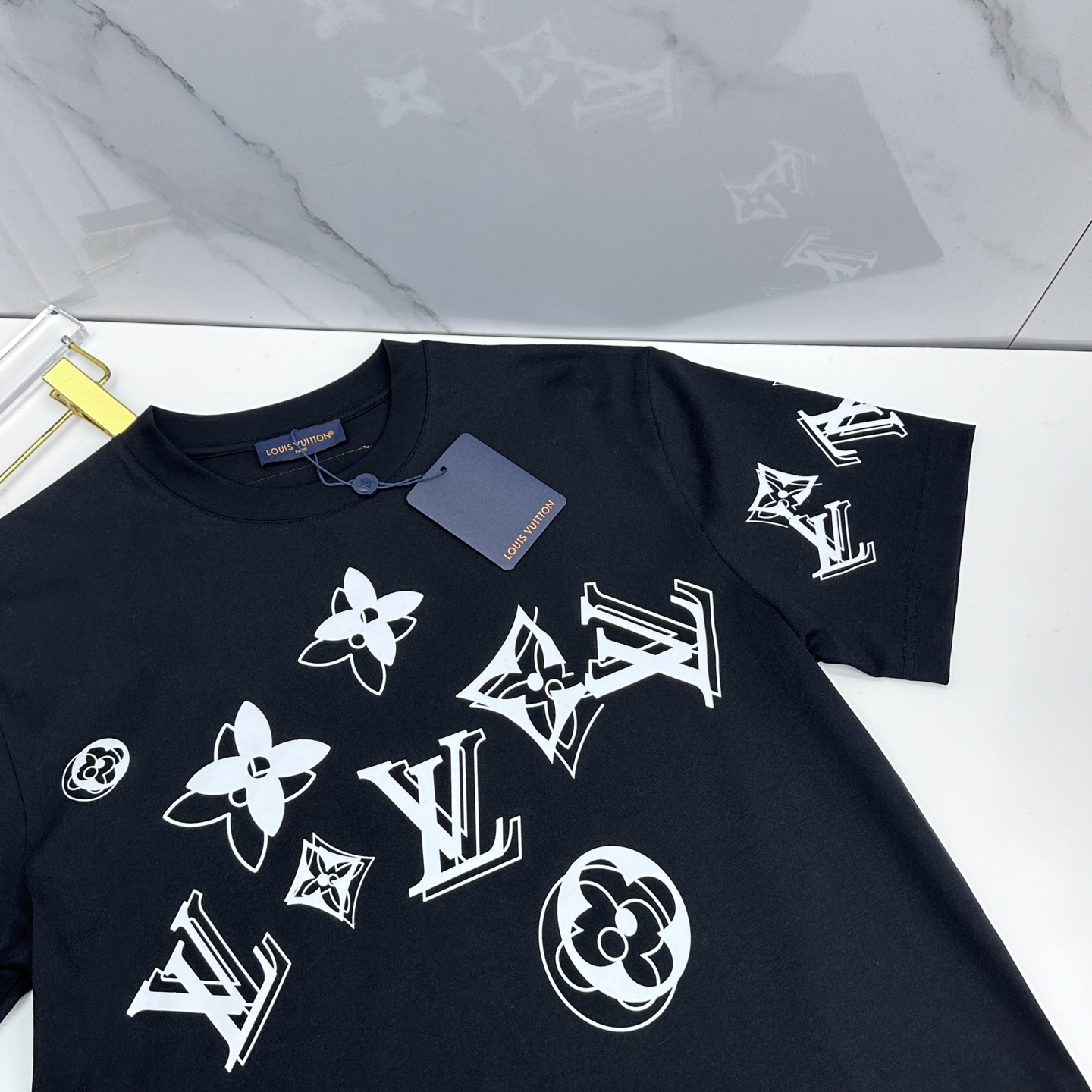🆕LV路易威登 2026春夏新款logo印花短袖 官网同款T恤 双纱纯棉面料 多元化搭配 是眼下时尚前沿