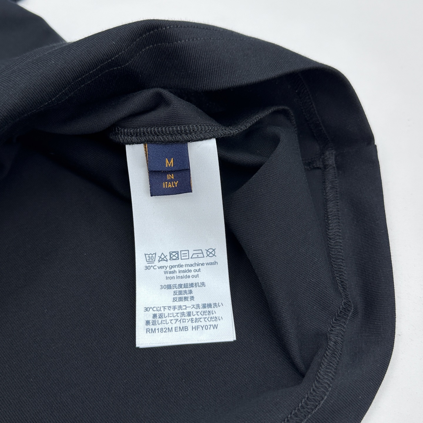 🆕LV路易威登 2026春夏新款logo印花短袖 官网同款T恤 双纱纯棉面料 多元化搭配 是眼下时尚前沿