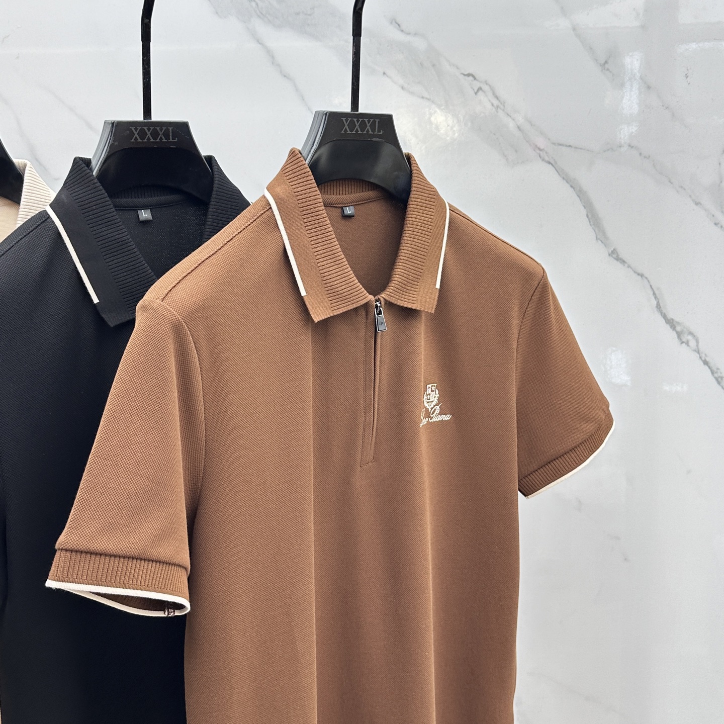 🆕lp🆕 春夏新款翻领Polo衫短袖T恤 简洁时尚百搭 胸前logo设计 螺纹针织领口 定制进口双股丝光