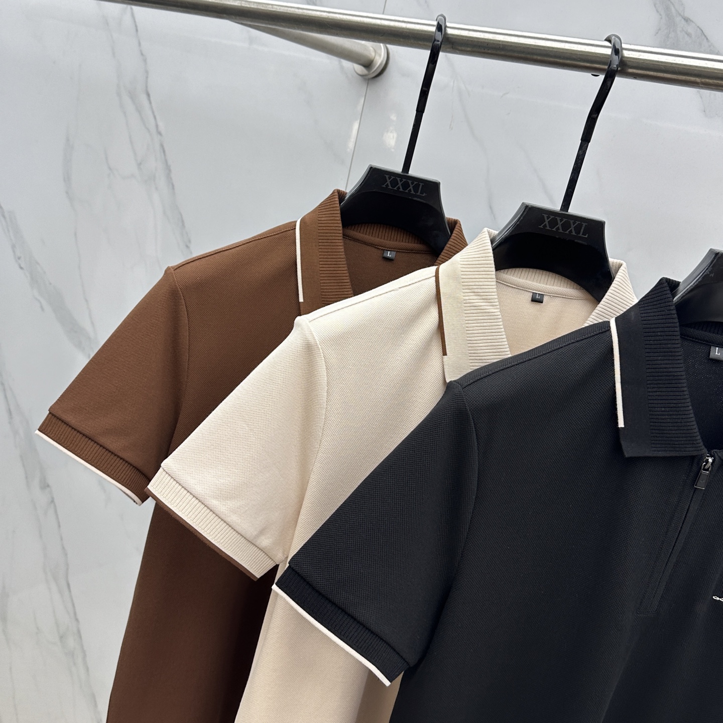 🆕lp🆕 春夏新款翻领Polo衫短袖T恤 简洁时尚百搭 胸前logo设计 螺纹针织领口 定制进口双股丝光