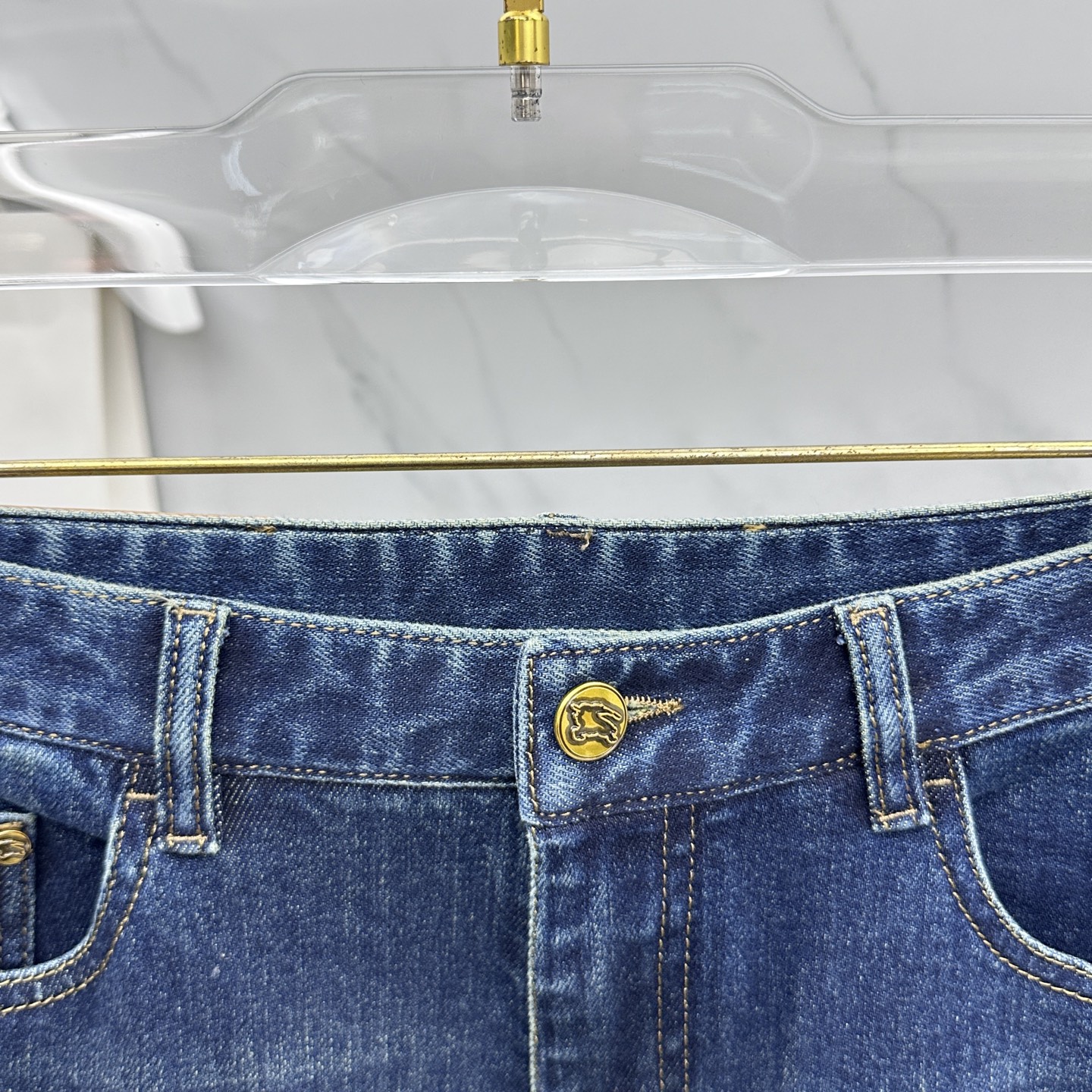 🆕Burberry巴宝莉 🔥高端定制、最新款牛仔裤 柜台同步发售 原版定制复刻 客供定制五金辅料 原单品