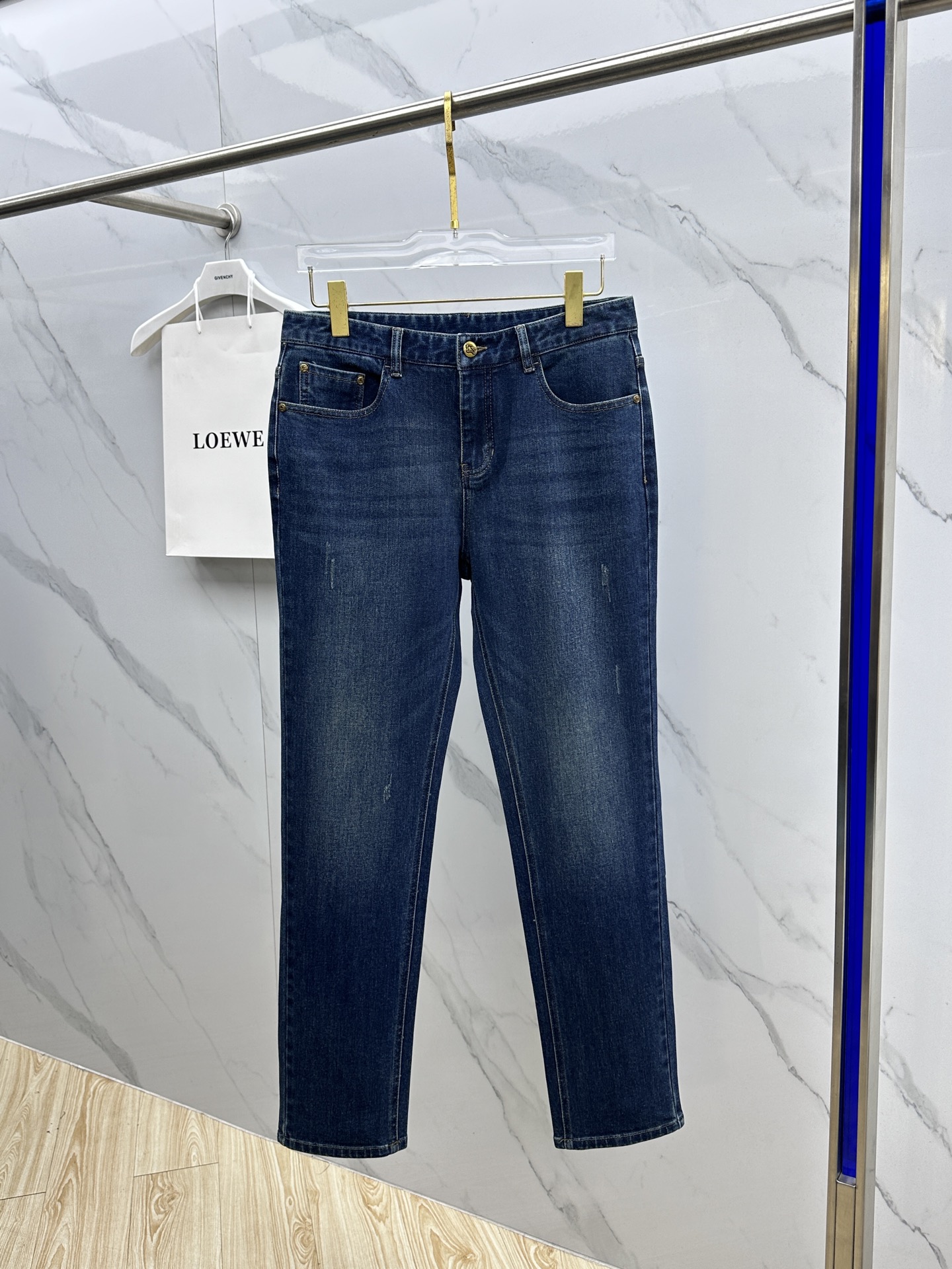 🆕Burberry巴宝莉 🔥高端定制、最新款牛仔裤 柜台同步发售 原版定制复刻 客供定制五金辅料 原单品