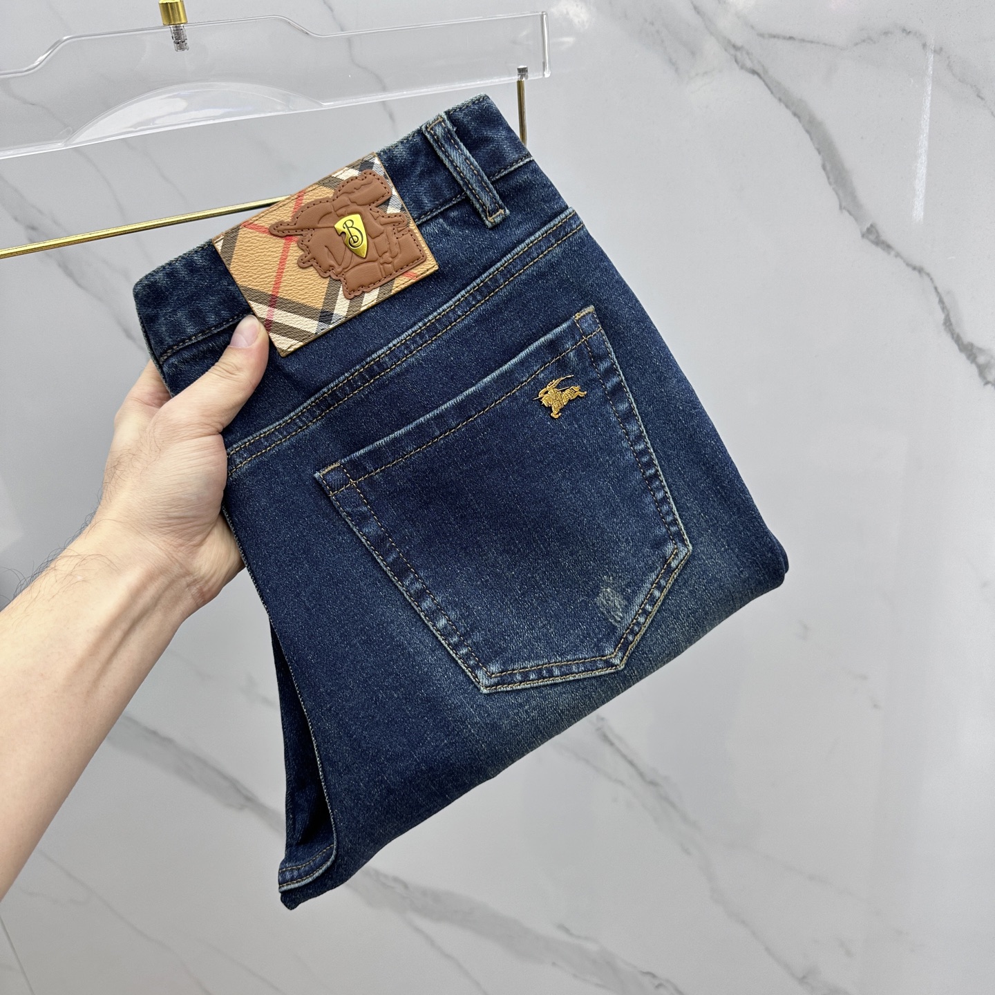 🆕Burberry巴宝莉 🔥高端定制、最新款牛仔裤 柜台同步发售 原版定制复刻 客供定制五金辅料 原单品