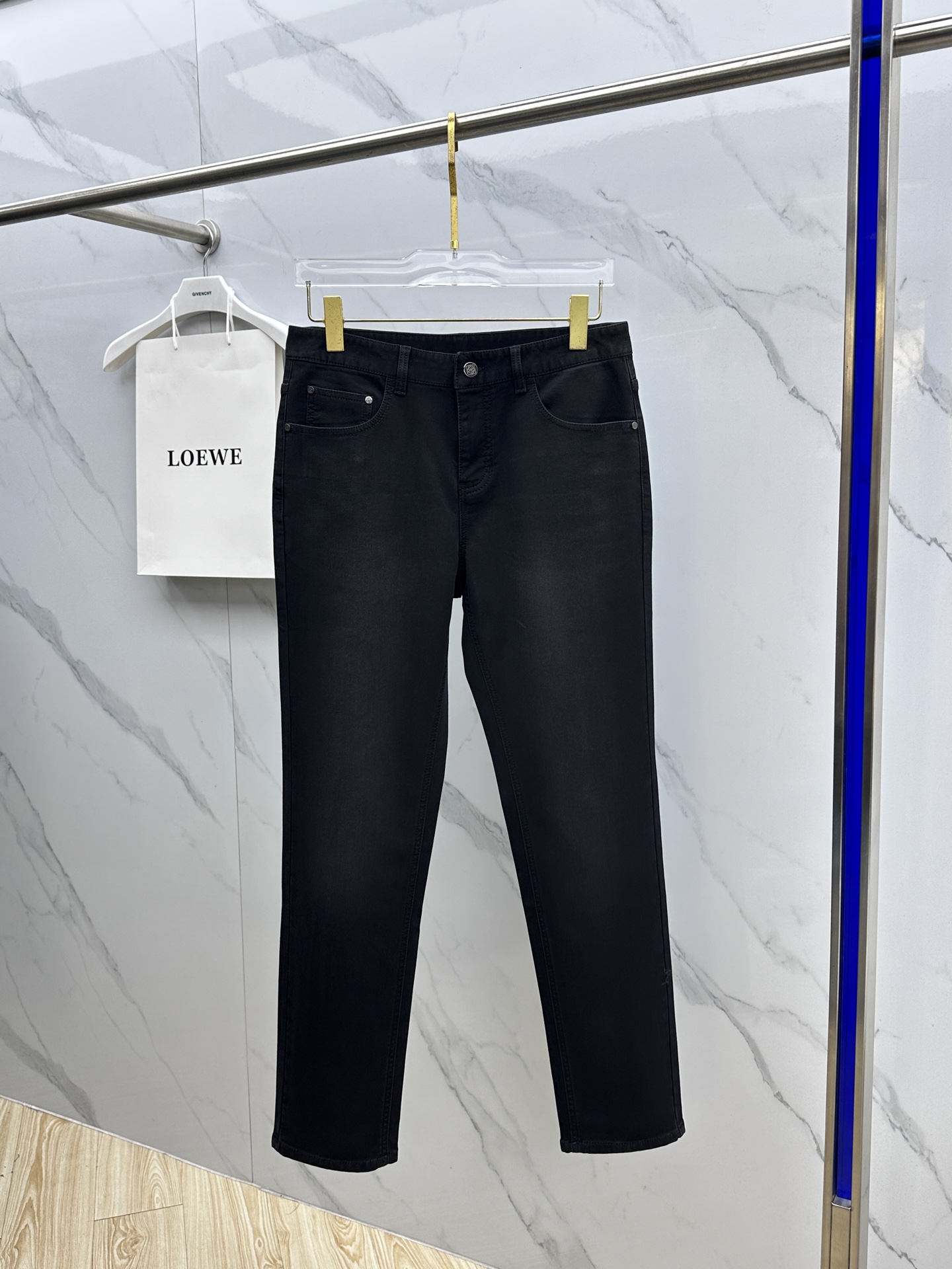 🆕LOEWE罗意威 🔥高端定制、2025秋冬最新款牛仔裤 柜台同步发售 原版定制复刻 客供五金辅料 原单