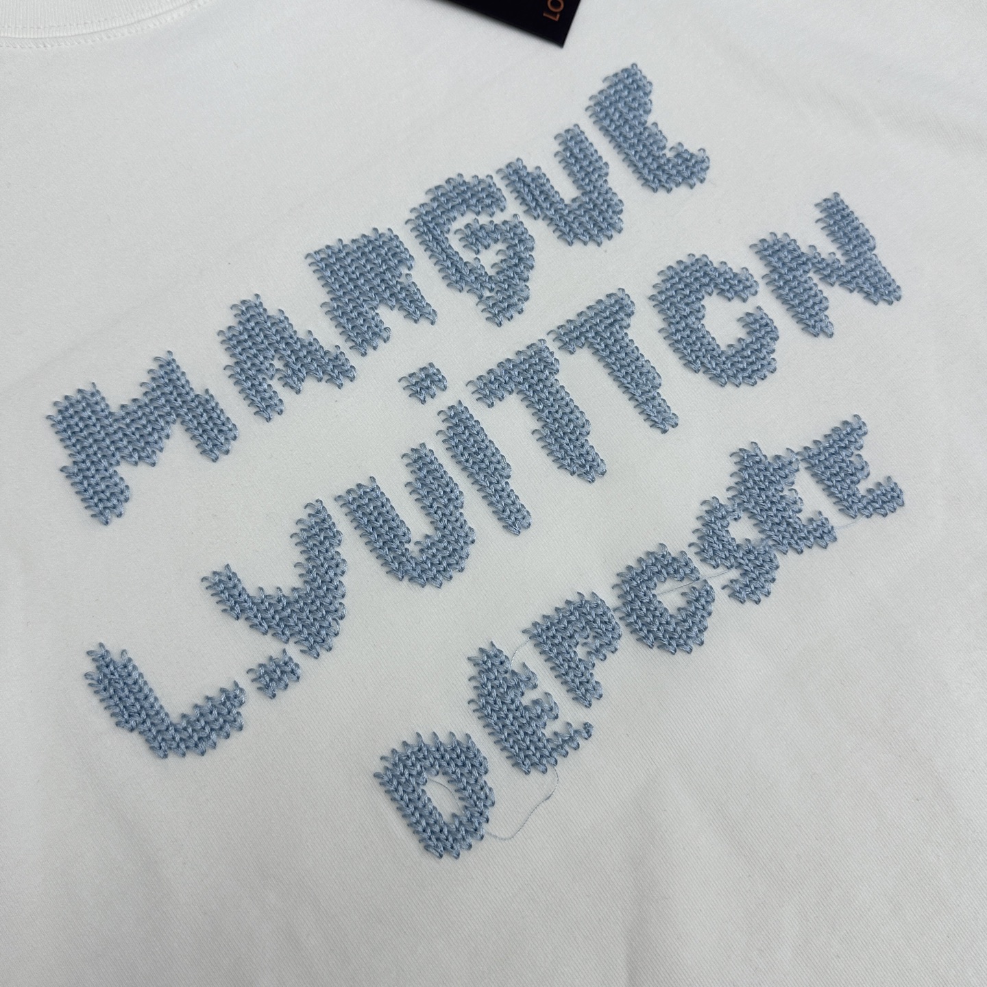 🆕LV路易威登 2026春夏新款logo字母刺绣短袖 官网同款T恤 双纱纯棉面料 多元化搭配 是眼下时尚