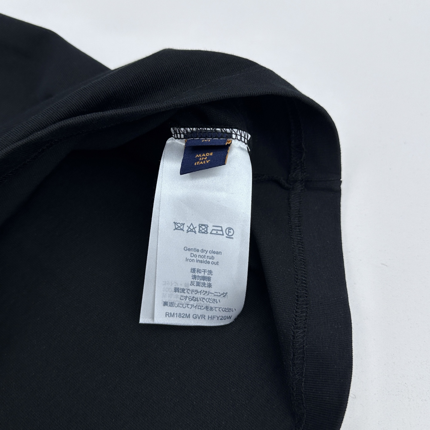 🆕LV路易威登 2026春夏新款logo字母刺绣短袖 官网同款T恤 双纱纯棉面料 多元化搭配 是眼下时尚