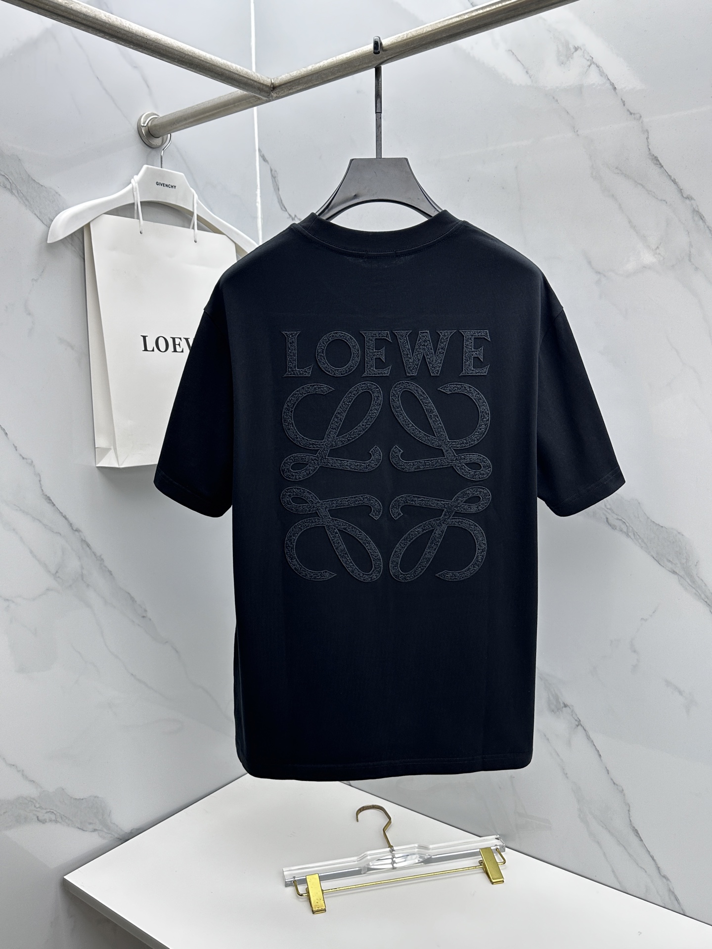 🆕LOEWE罗意威 2026春夏新款logo字母刺绣短袖 官网同款T恤 双纱纯棉面料 多元化搭配 是眼下