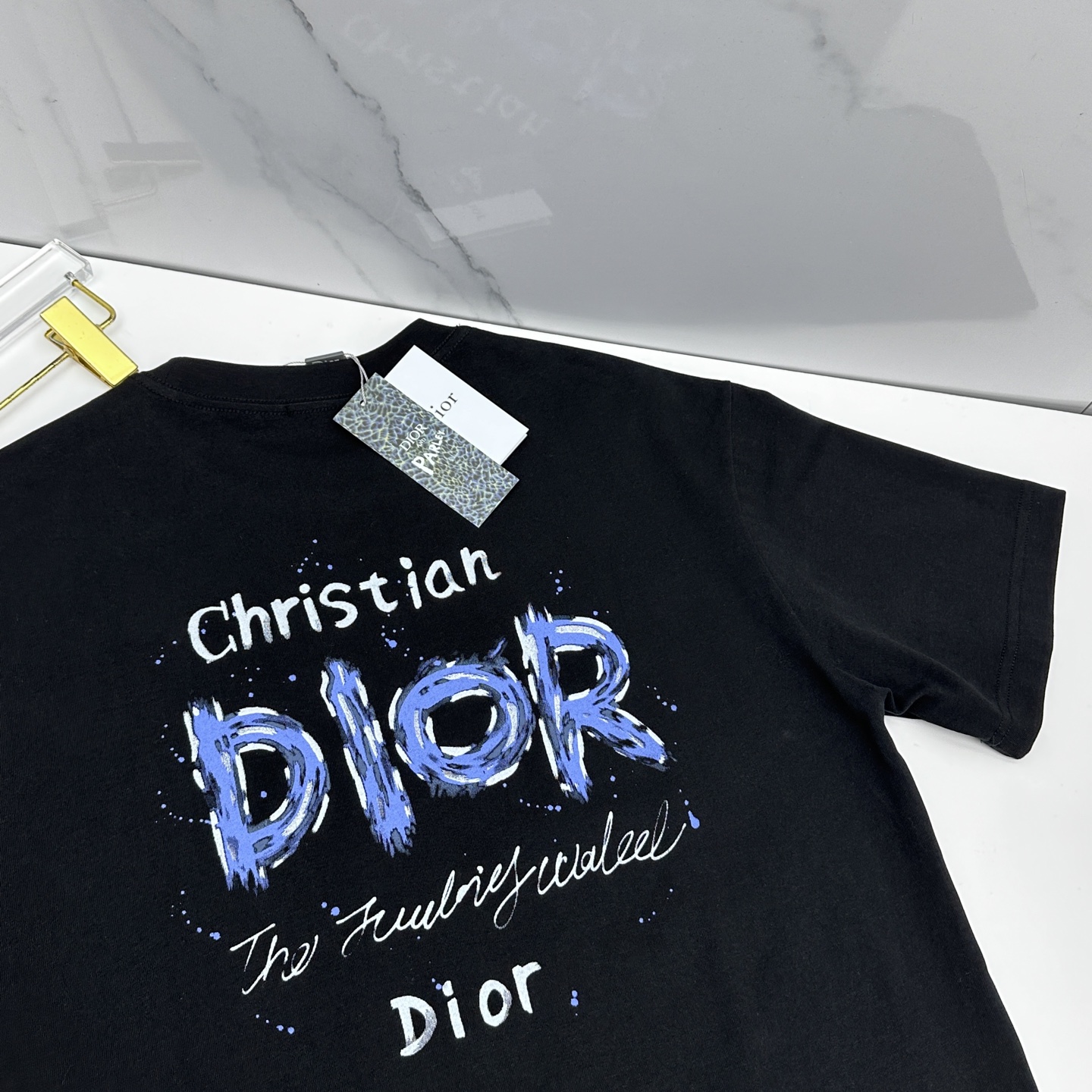 🆕Dior迪奥 2026春夏新款logo字母艺术字涂鸦短袖 官网同款T恤 双纱纯棉面料 多元化搭配 迎合